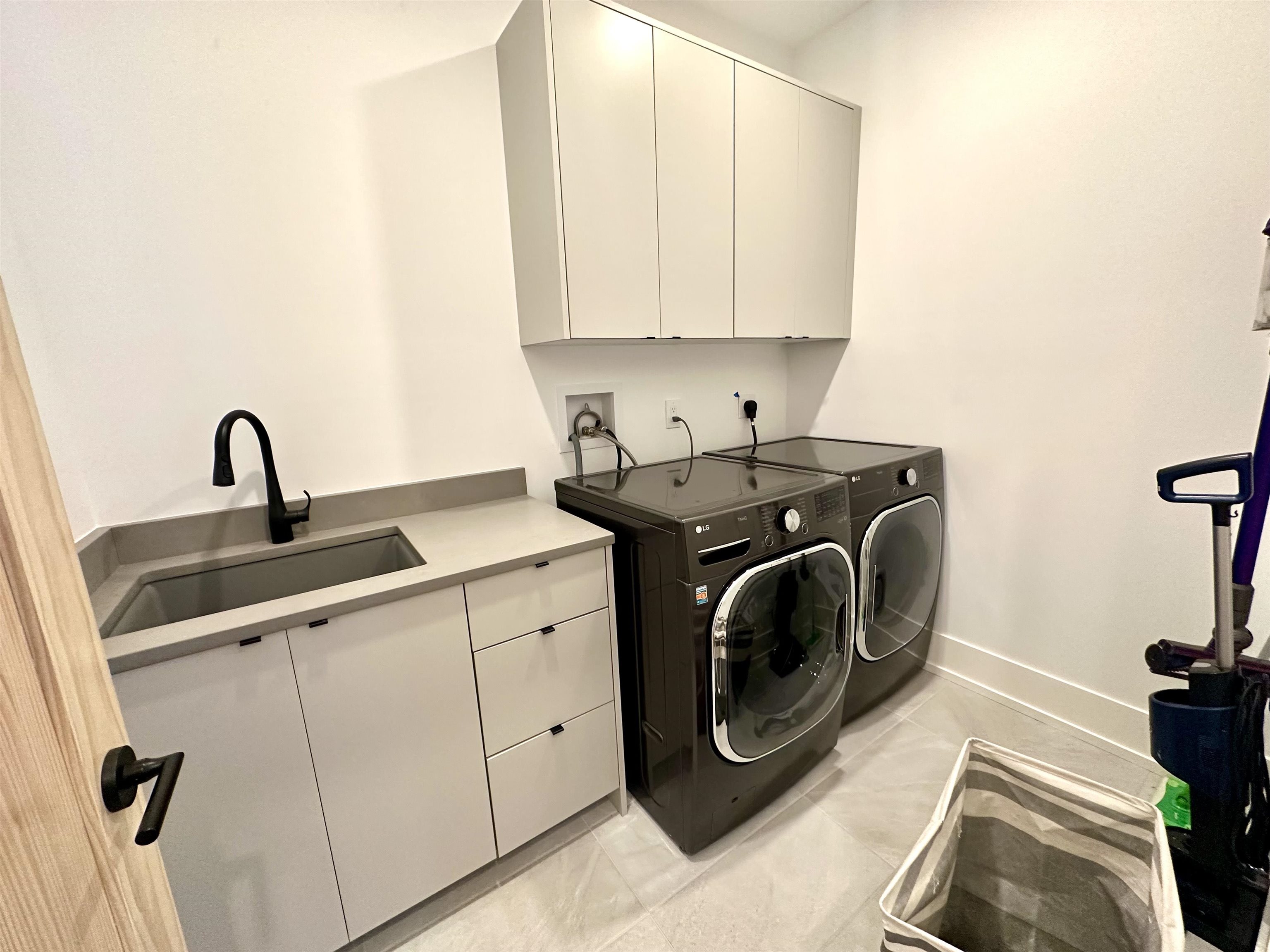 1 Sundance Village Loop Property Photo 24