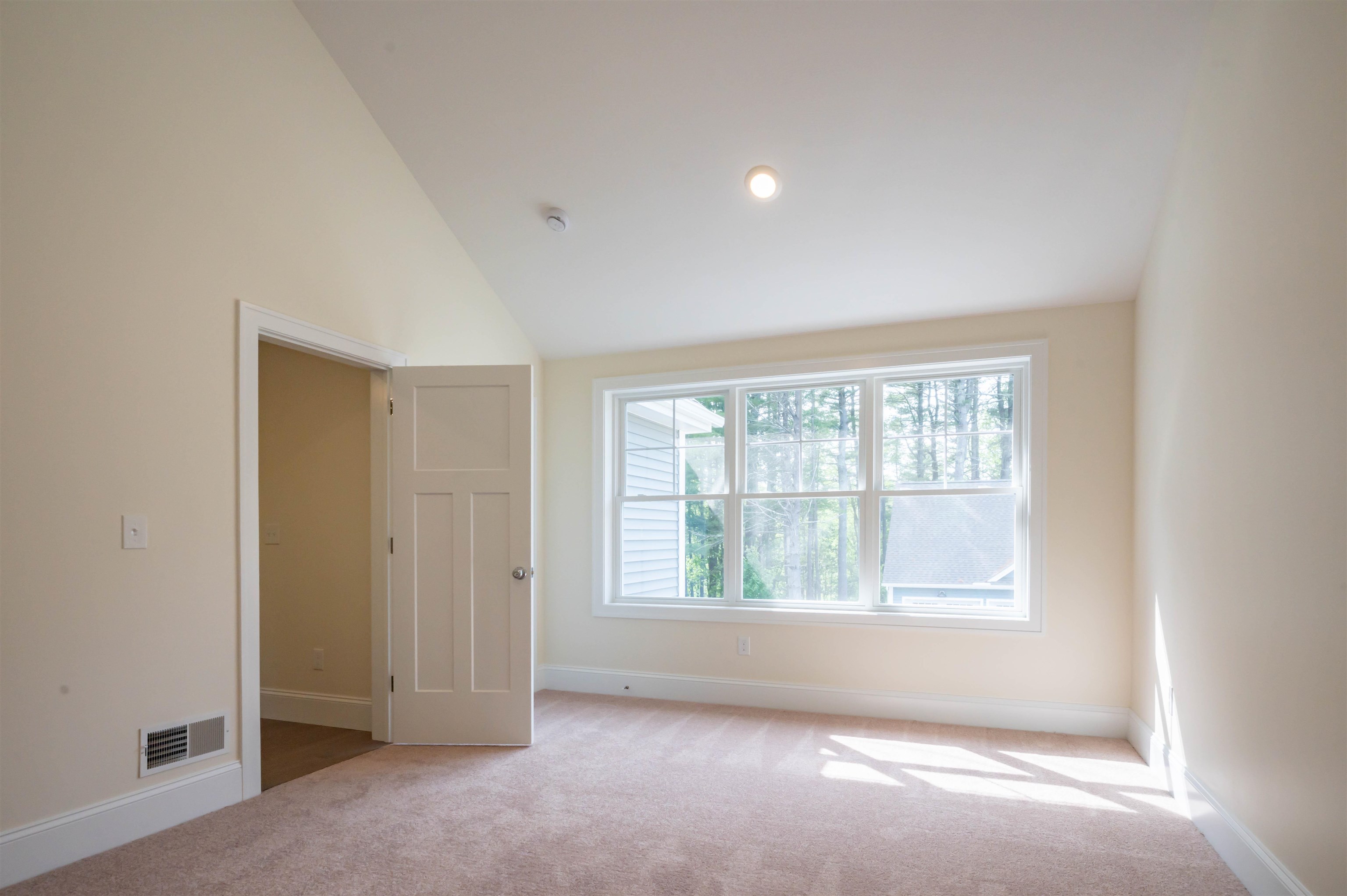 6 Wilderness Drive Property Photo 7