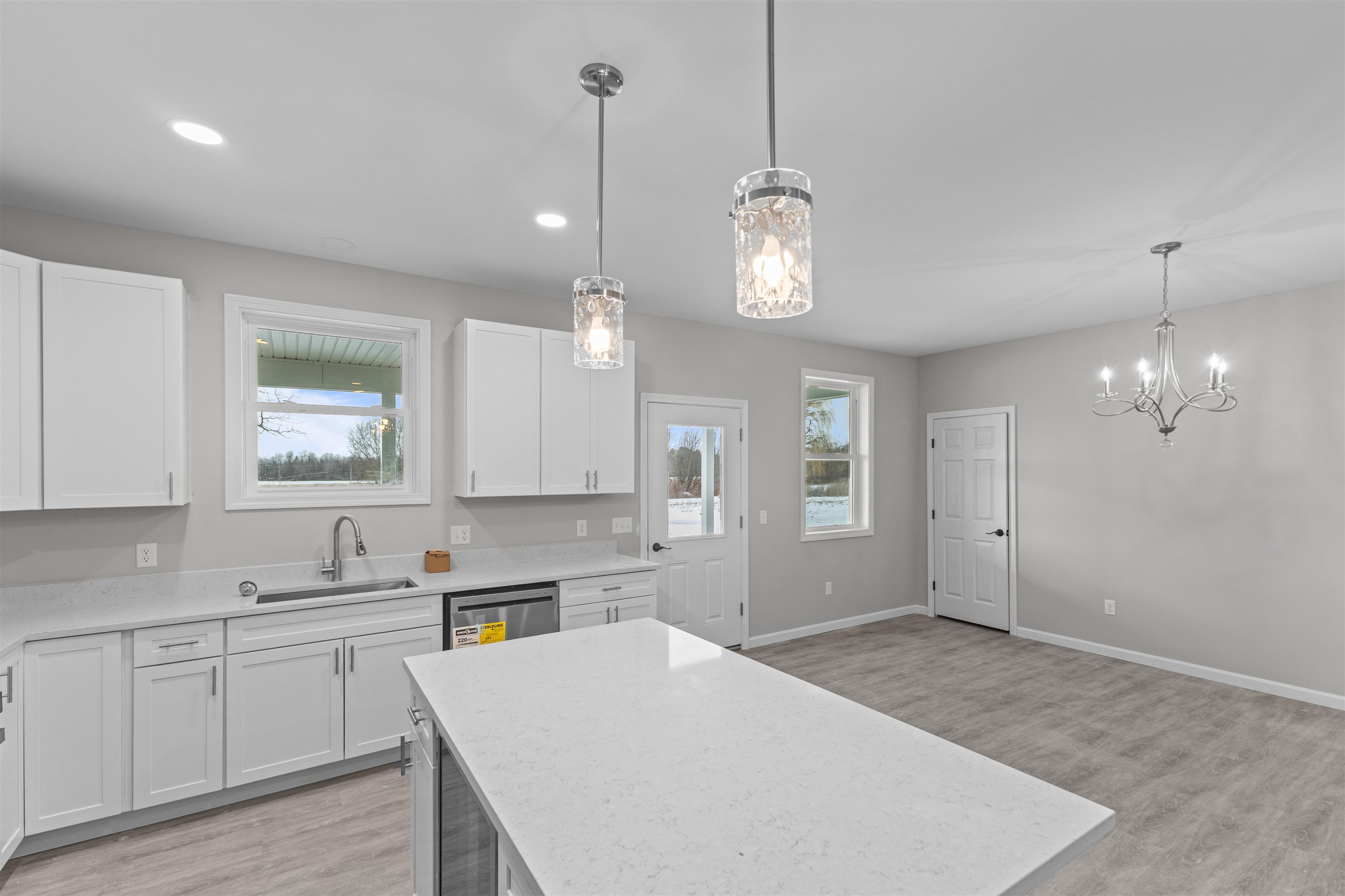52 East Olive Street Property Photo 15