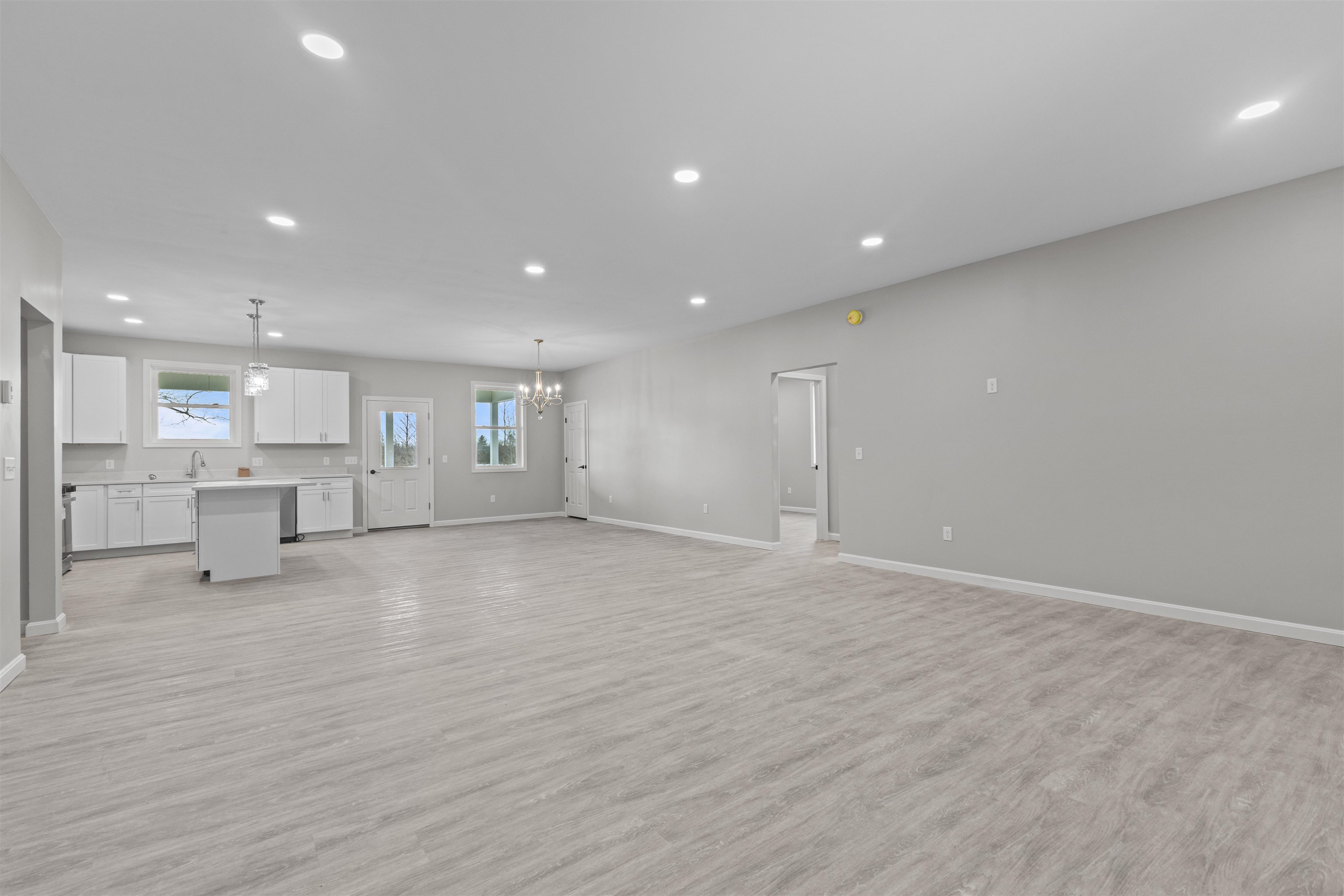 52 East Olive Street Property Photo 16