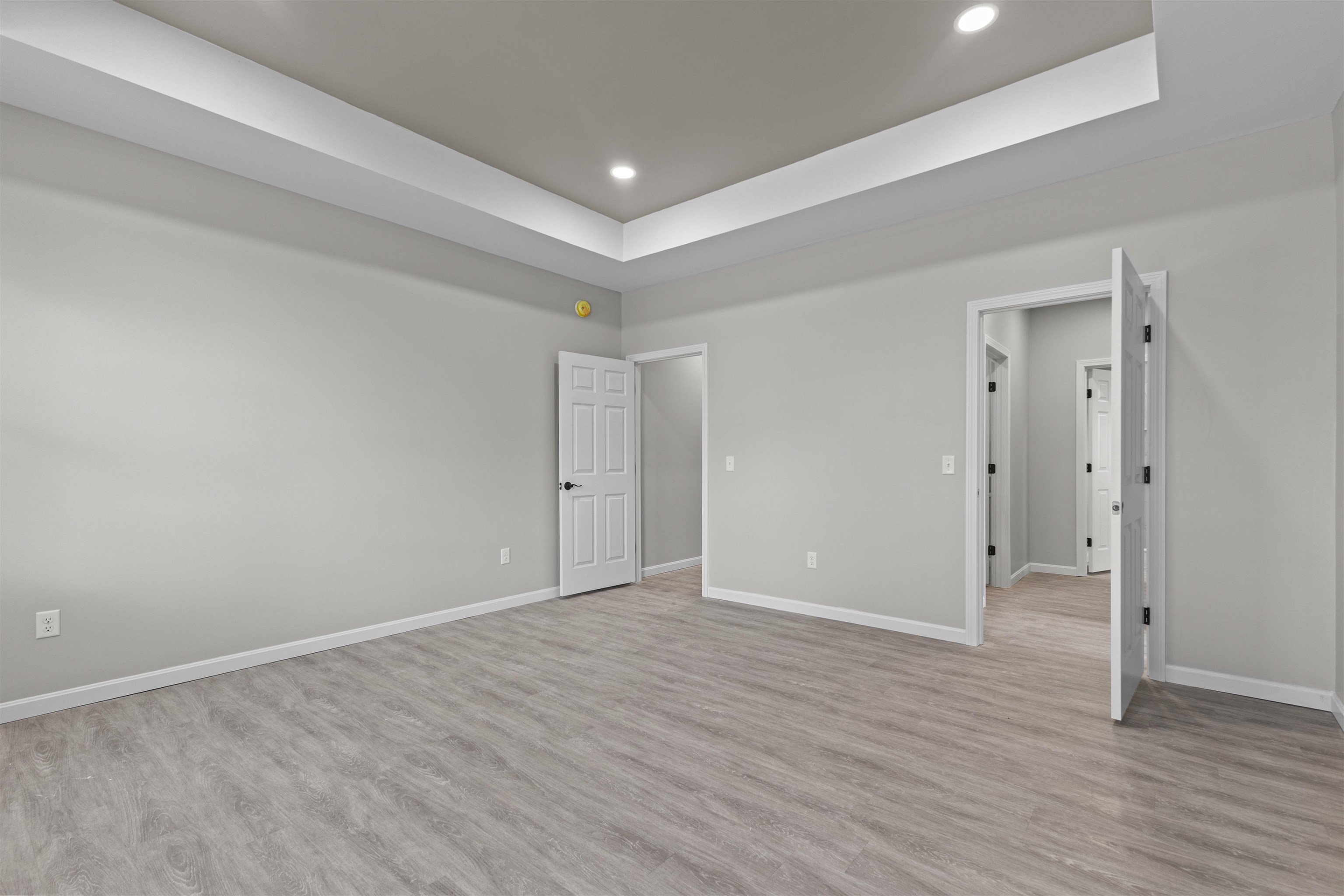 52 East Olive Street Property Photo 22