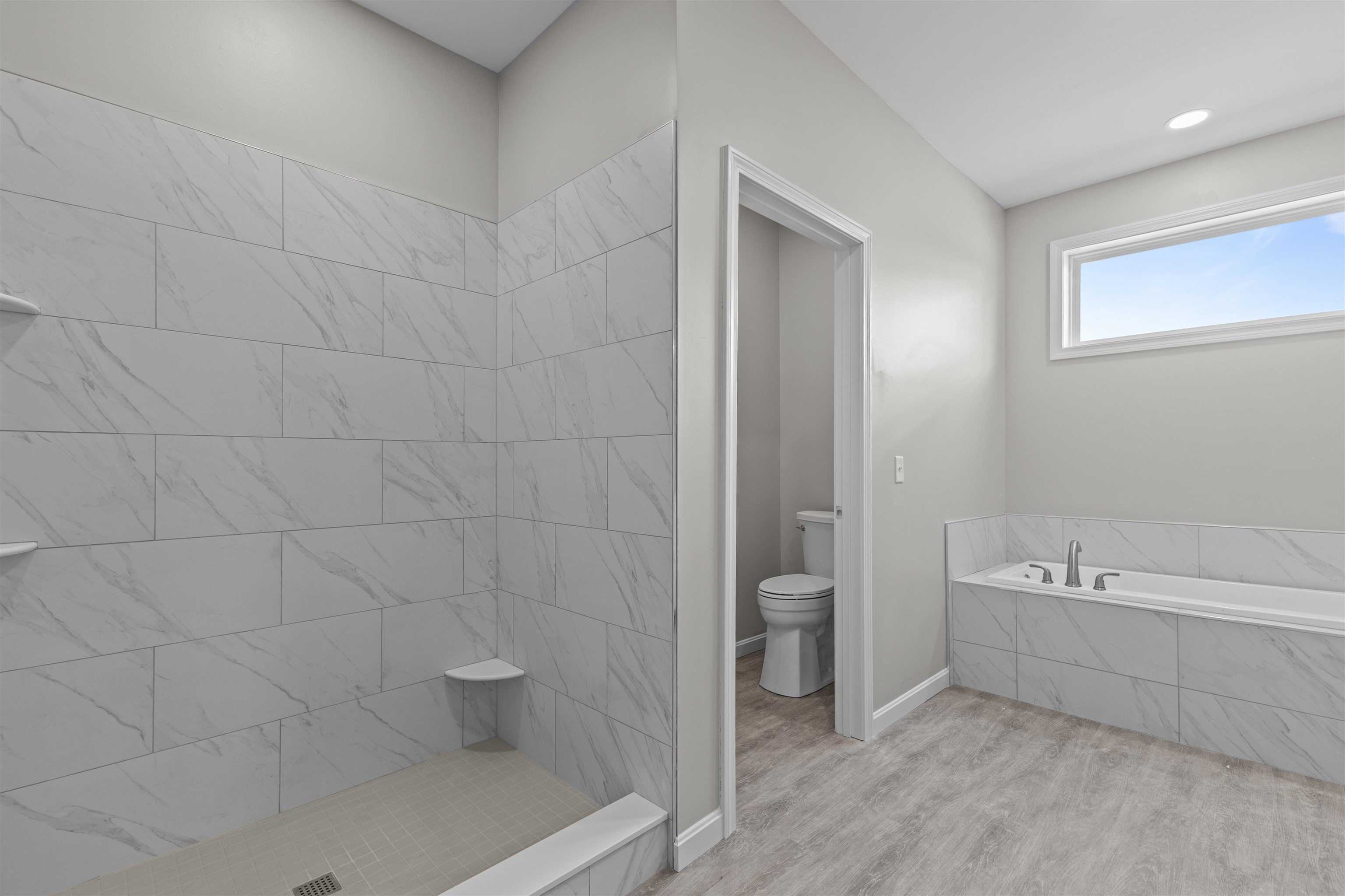 52 East Olive Street Property Photo 23