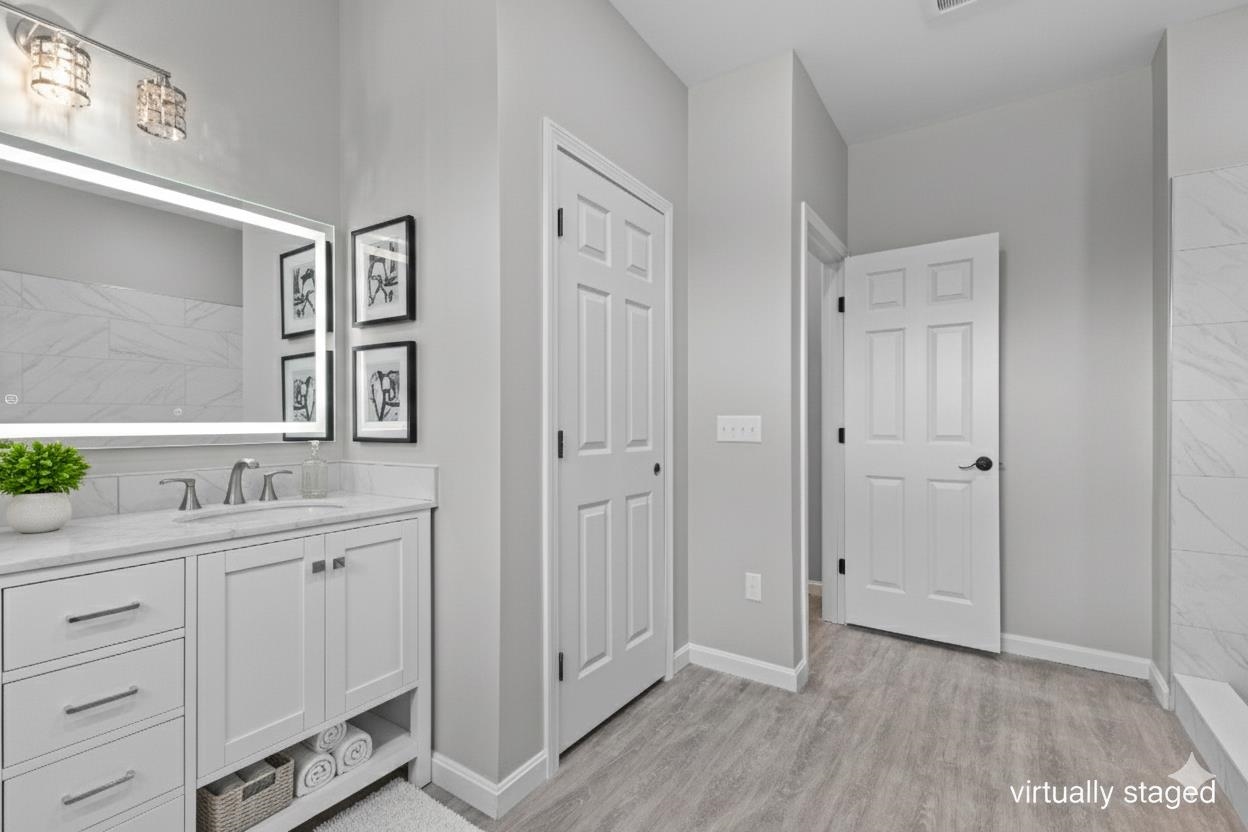 52 East Olive Street Property Photo 25