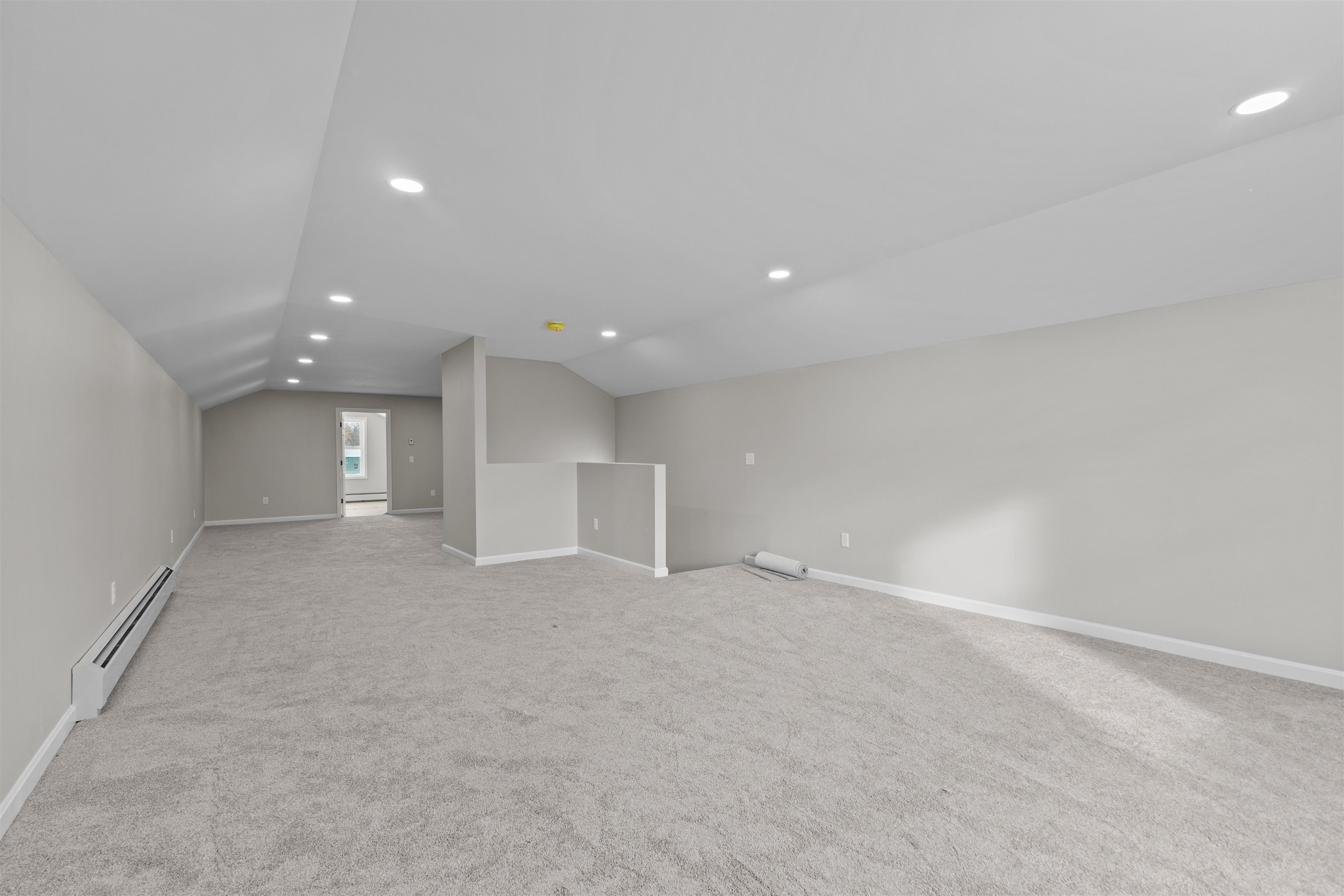 52 East Olive Street Property Photo 31