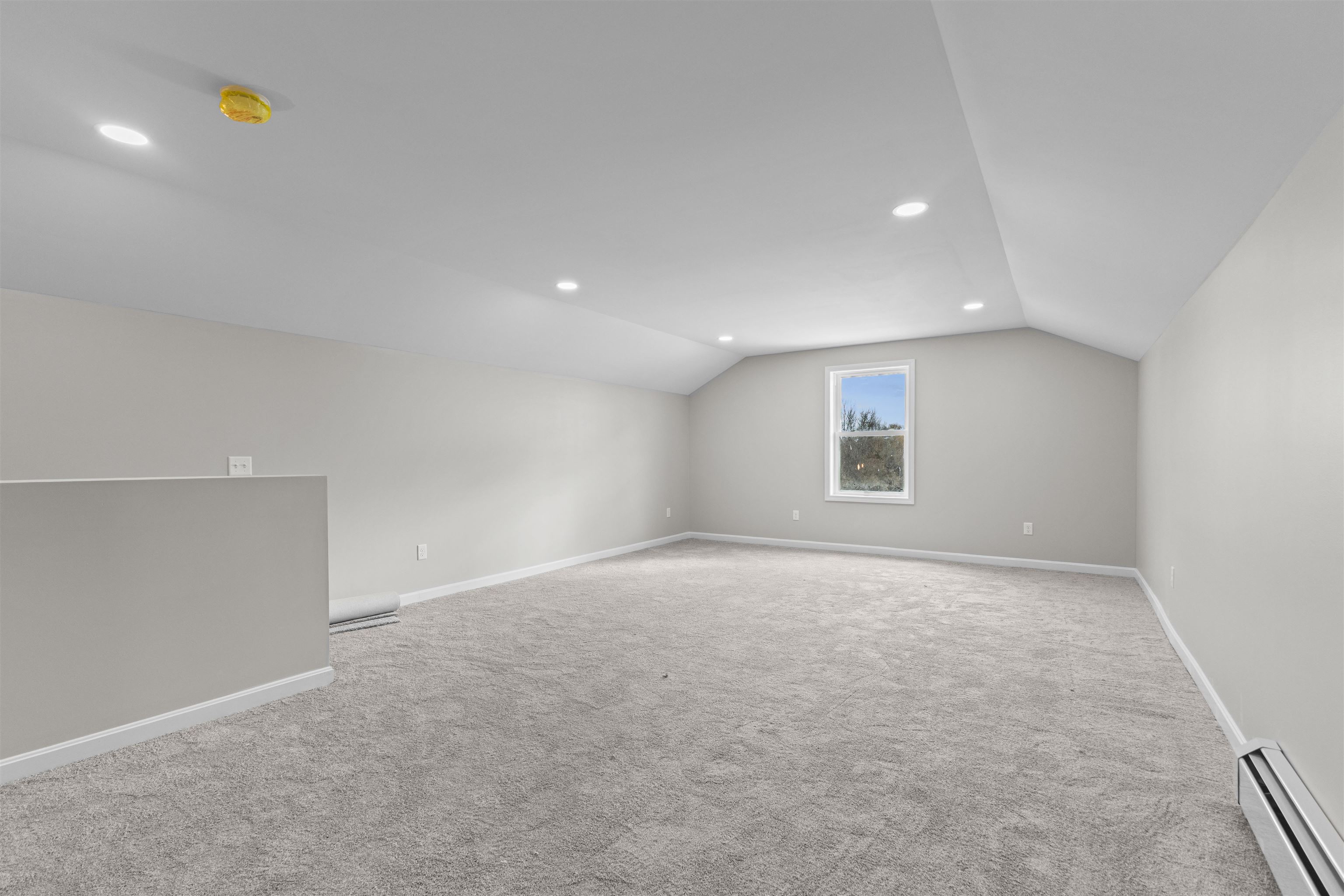 52 East Olive Street Property Photo 31