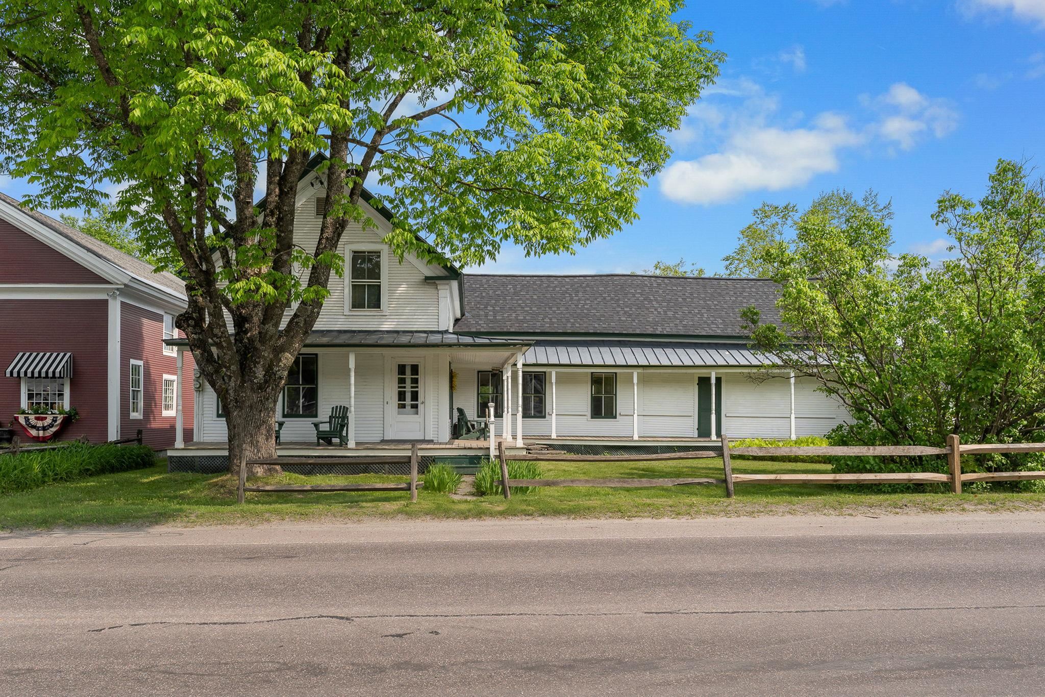 5285 Main Street Property Photo 2