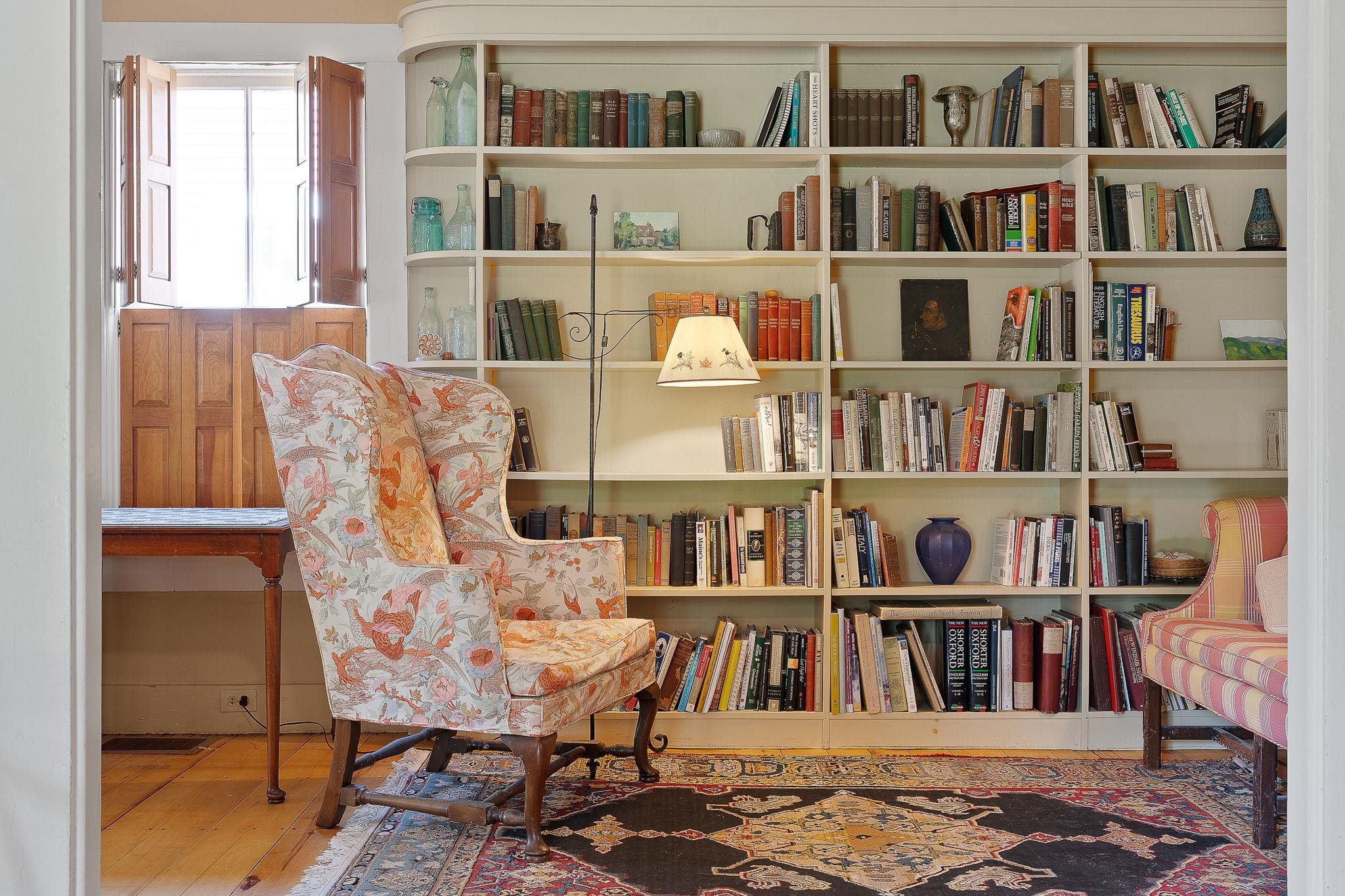 5285 Main Street Property Photo 13