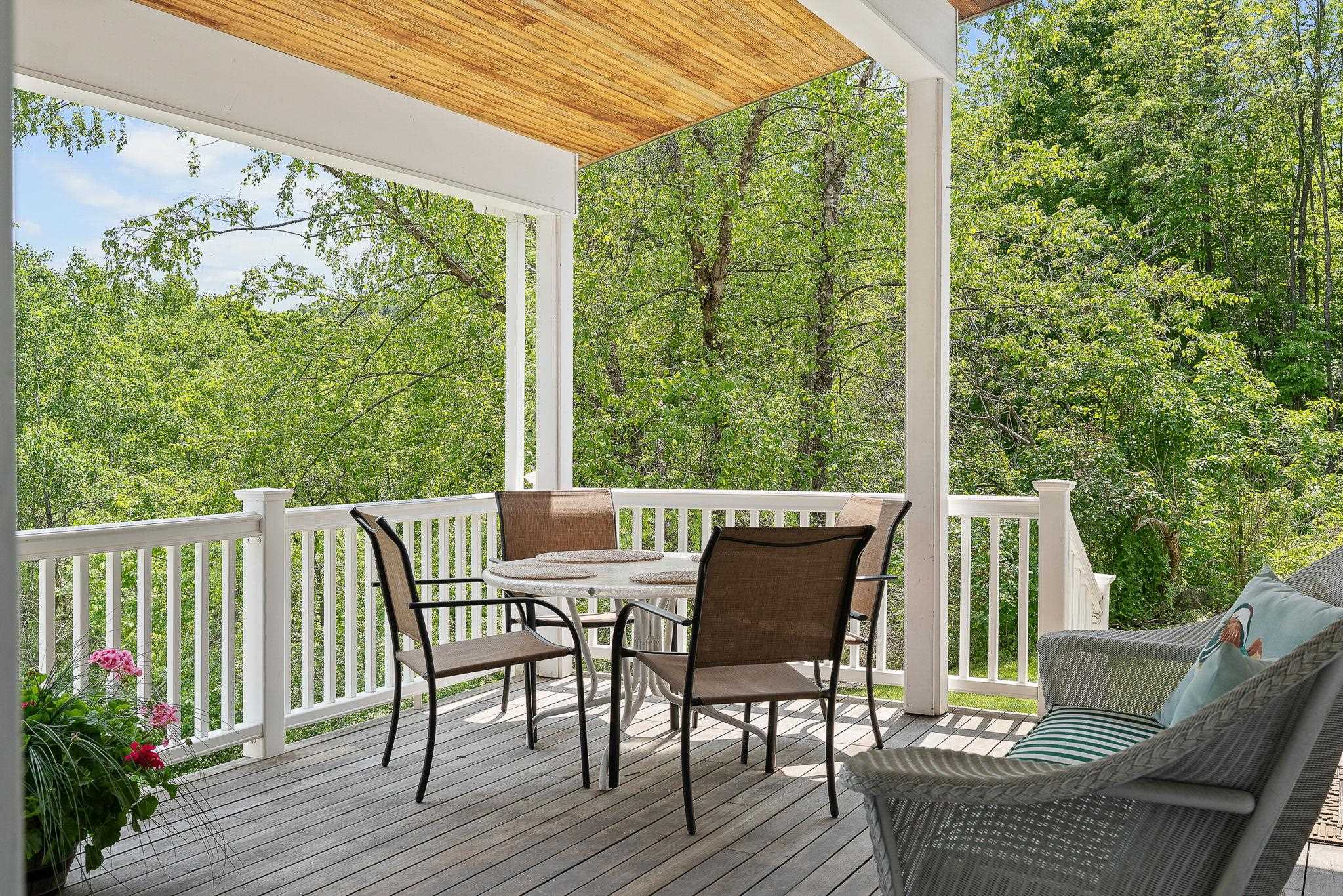 5285 Main Street Property Photo 29