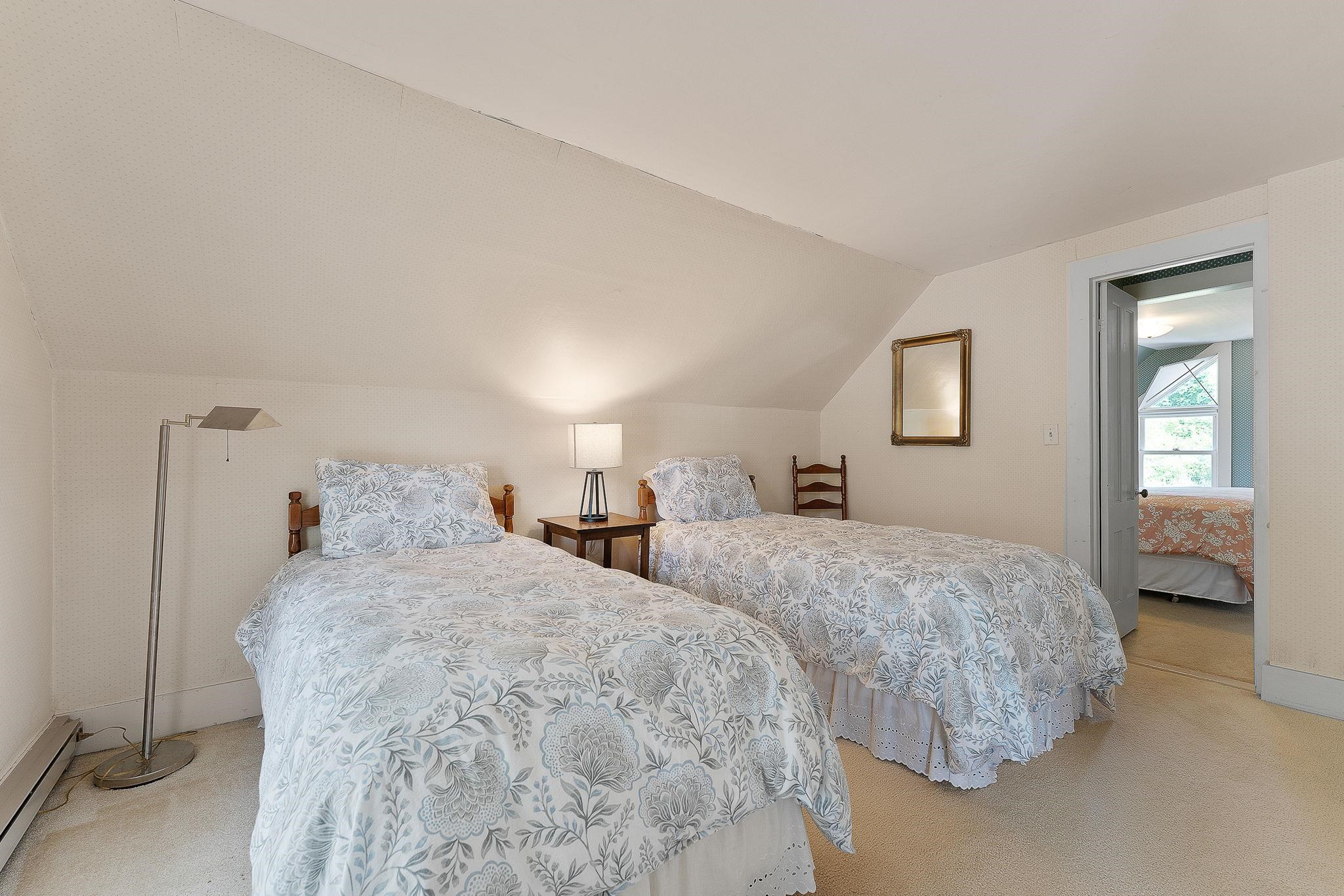 5285 Main Street Property Photo 46