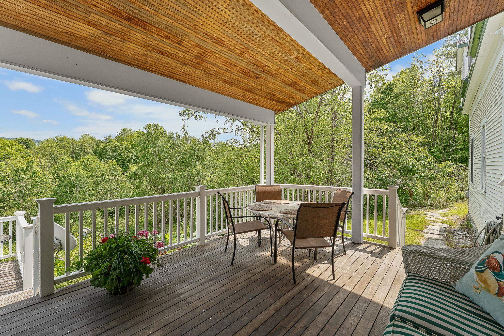 5285 Main Street Property Photo 58