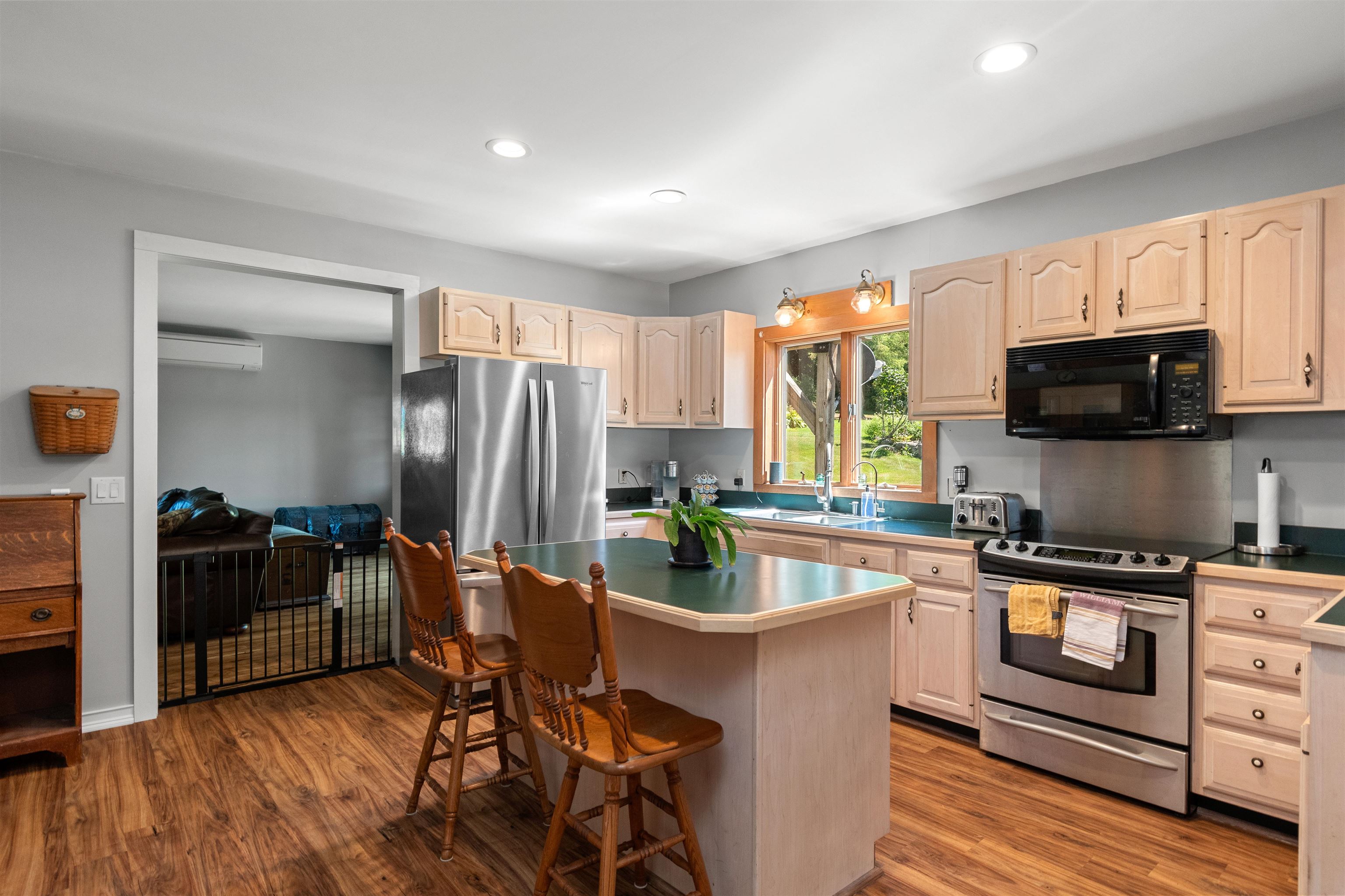 4351 Crown Point Road Property Photo 13