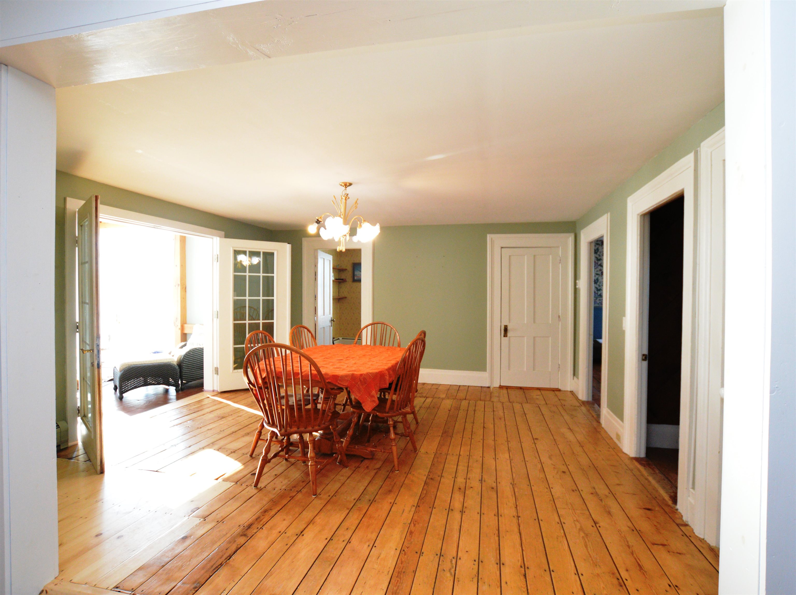 4351 Crown Point Road Property Photo 16