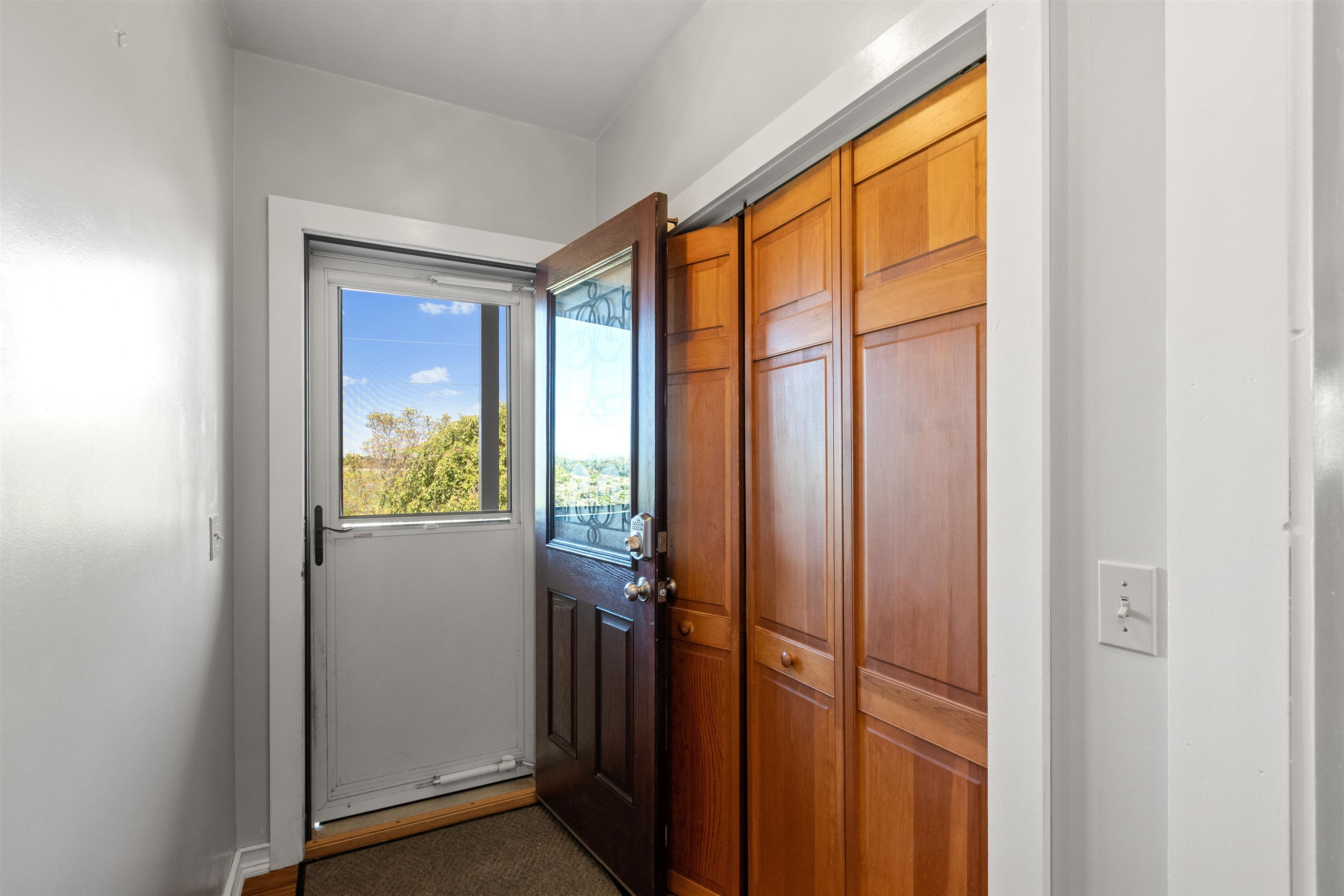 4351 Crown Point Road Property Photo 20