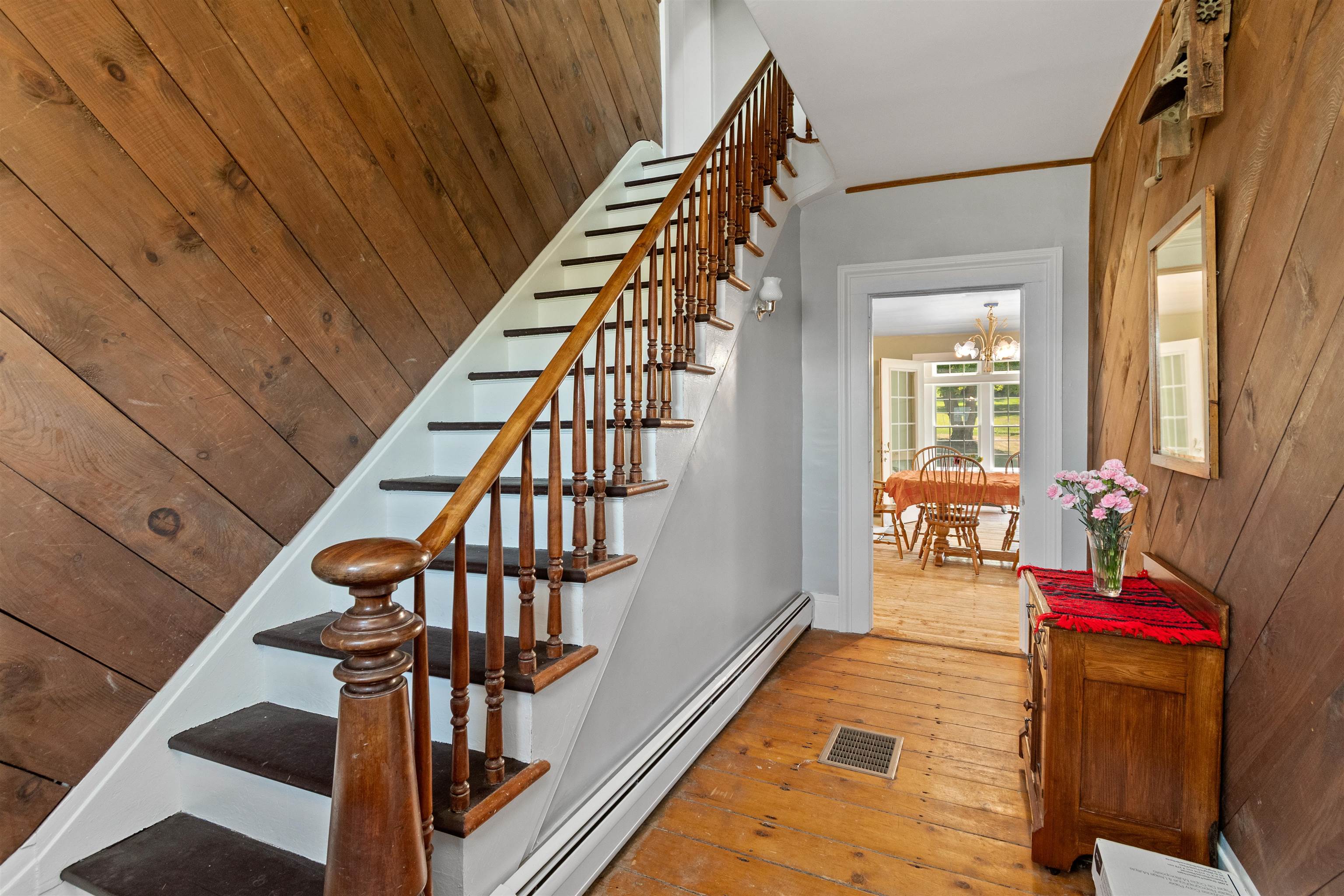 4351 Crown Point Road Property Photo 22