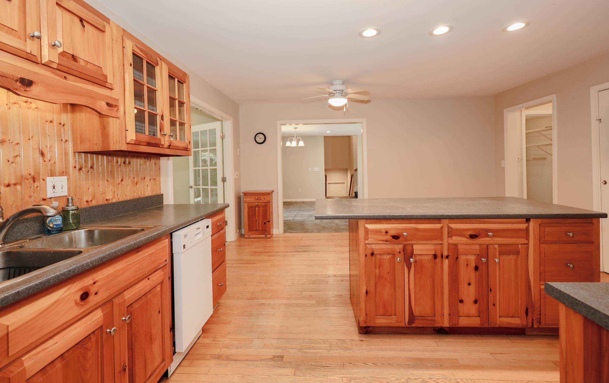 55 Holbrook Hill Road Property Photo 20