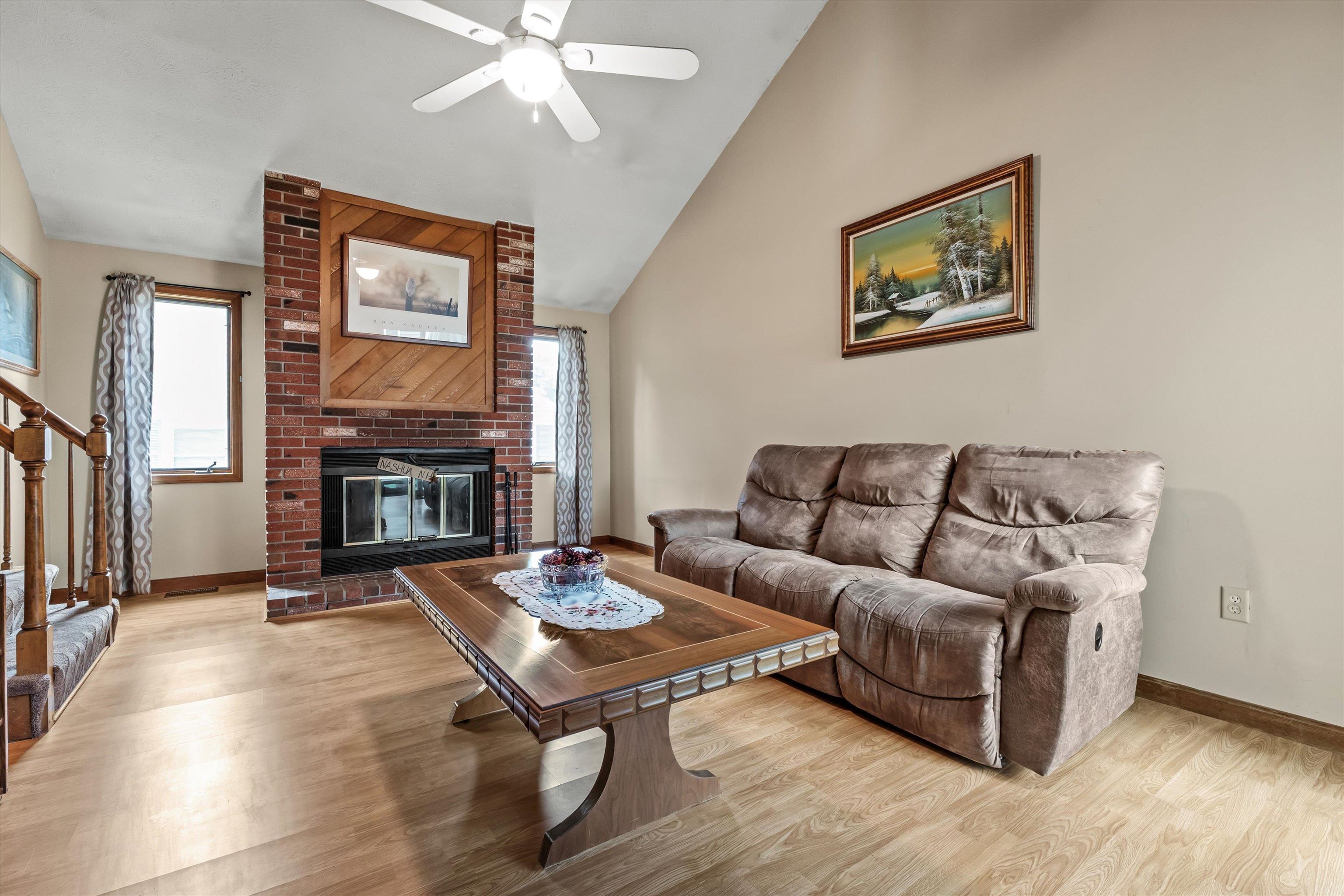 27 Country Hill Road Property Photo 1