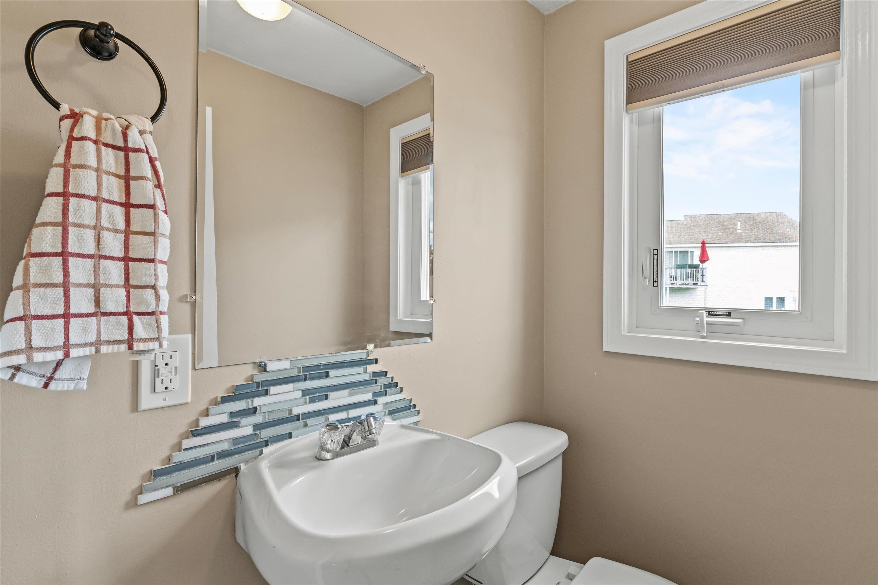 27 Country Hill Road Property Photo 26