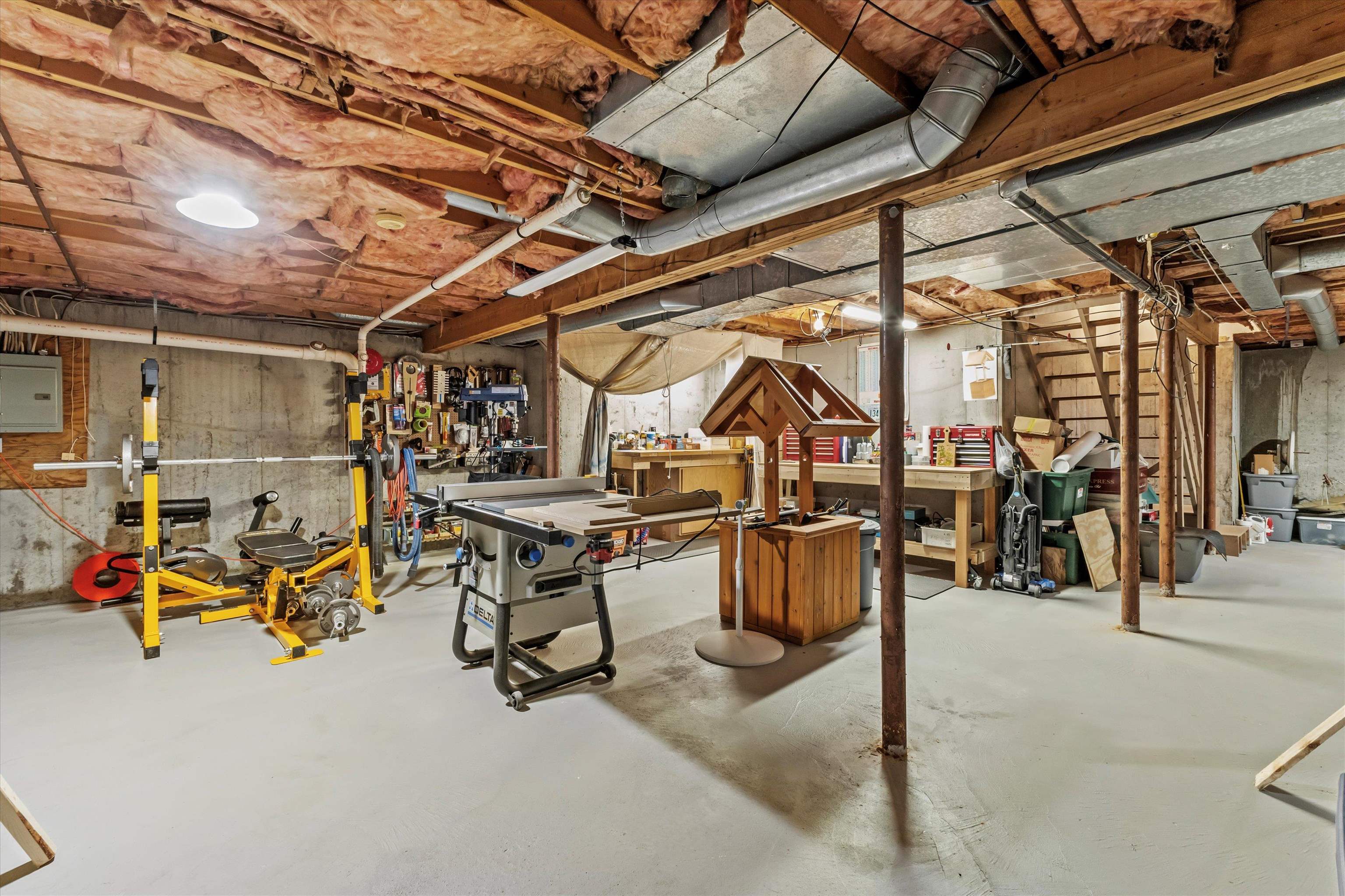 27 Country Hill Road Property Photo 28