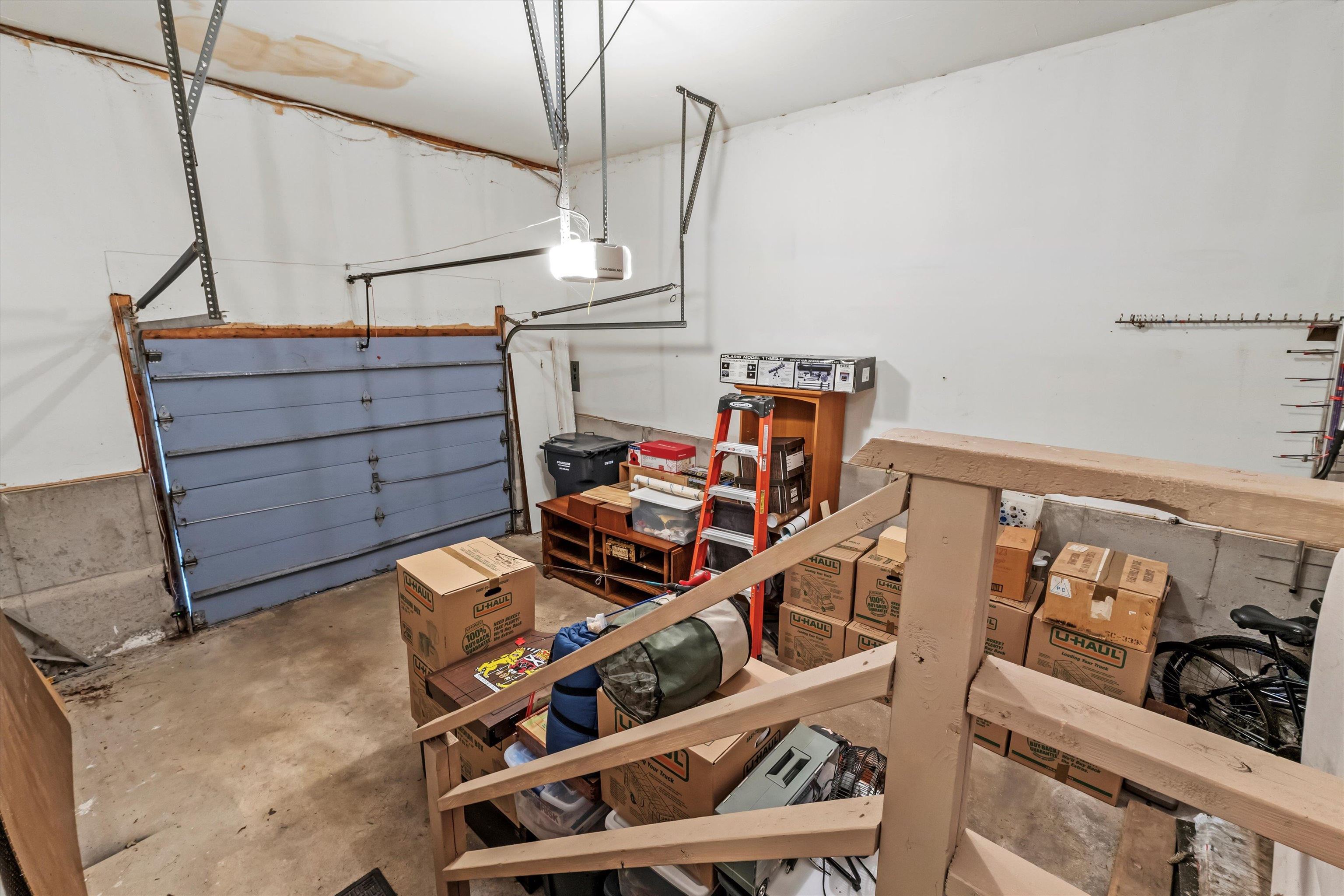 27 Country Hill Road Property Photo 31