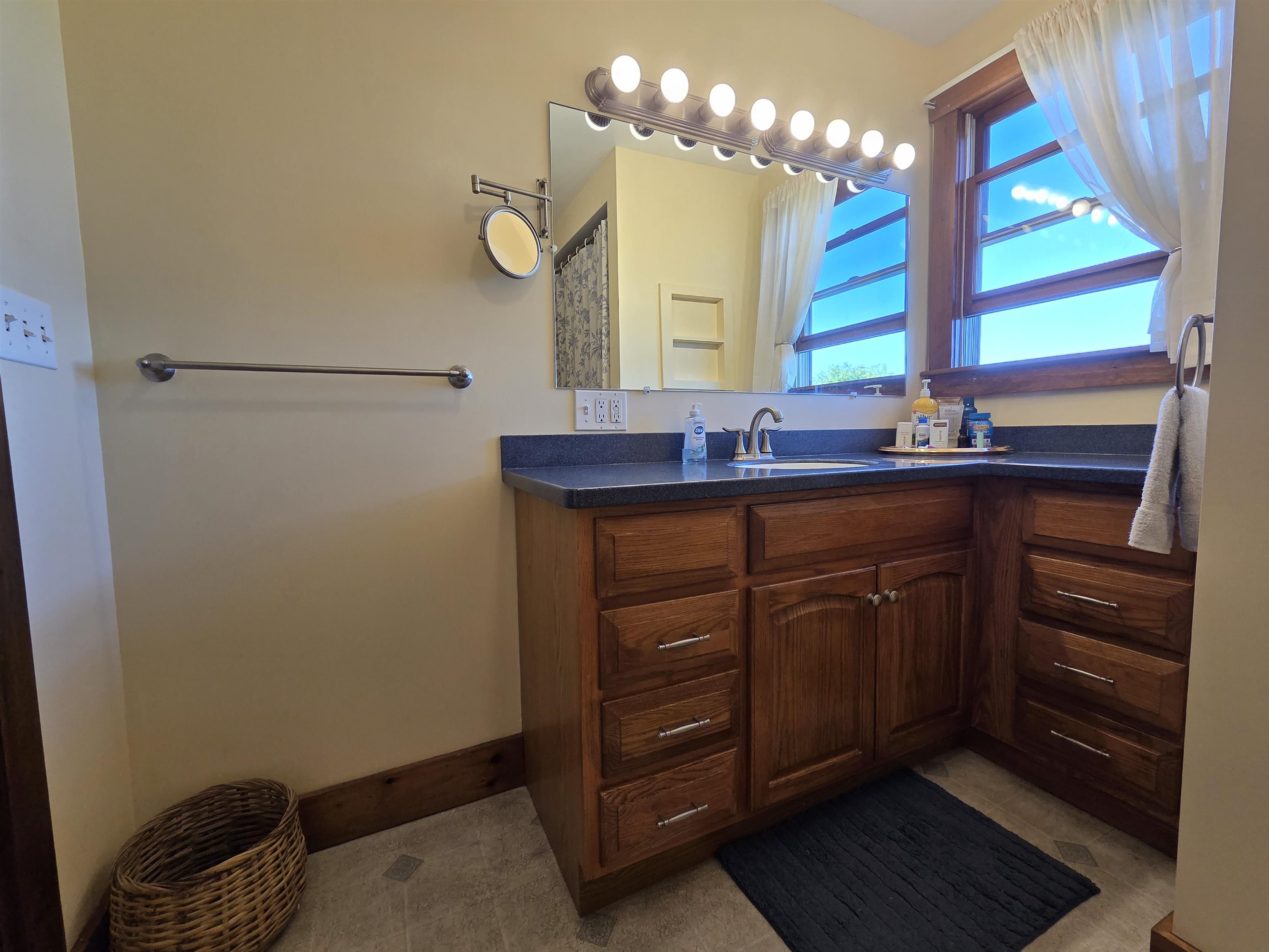1065 Higgins Hill Road Property Photo 25