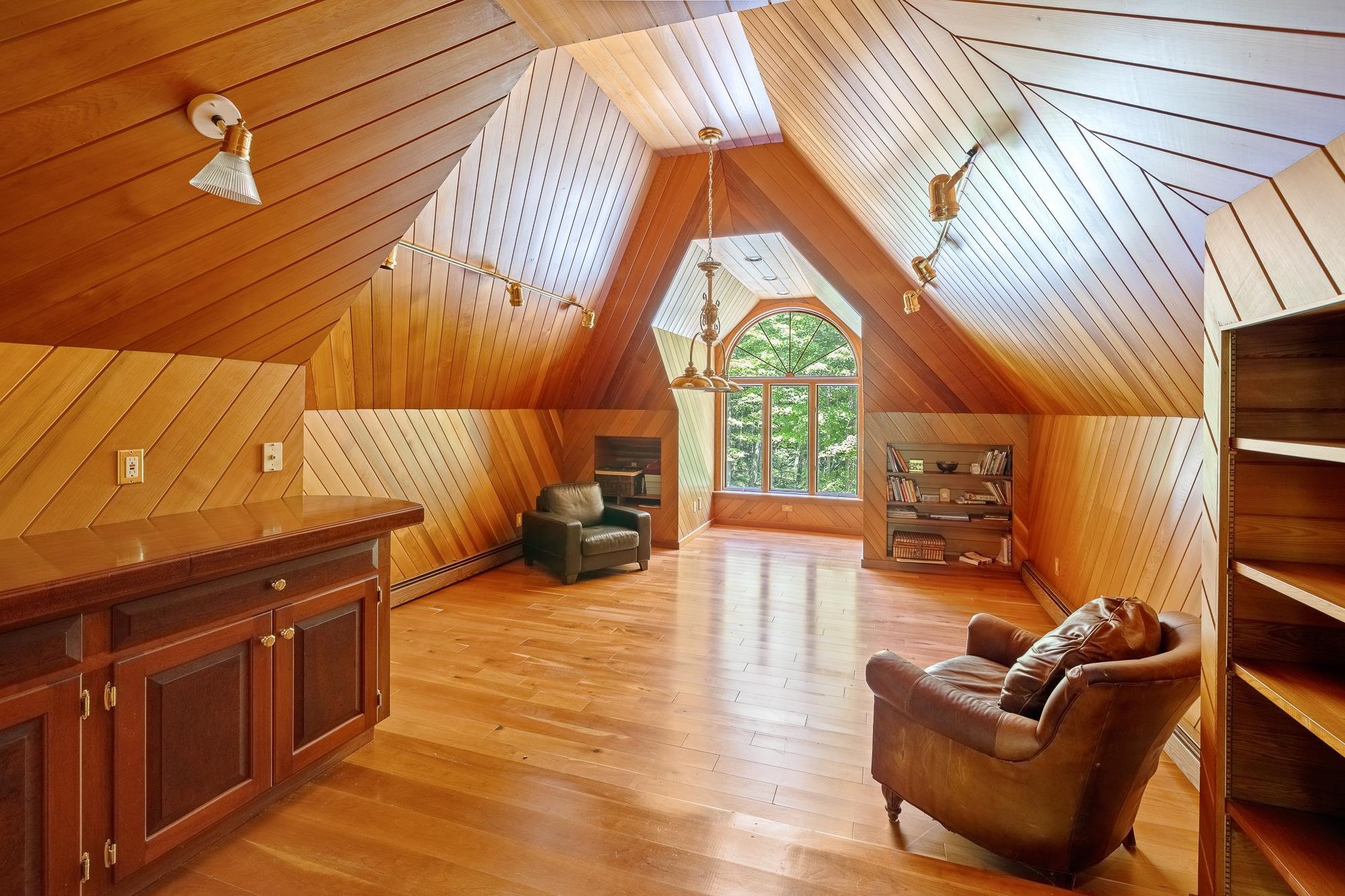 932 Mcnamara Road Property Photo 20