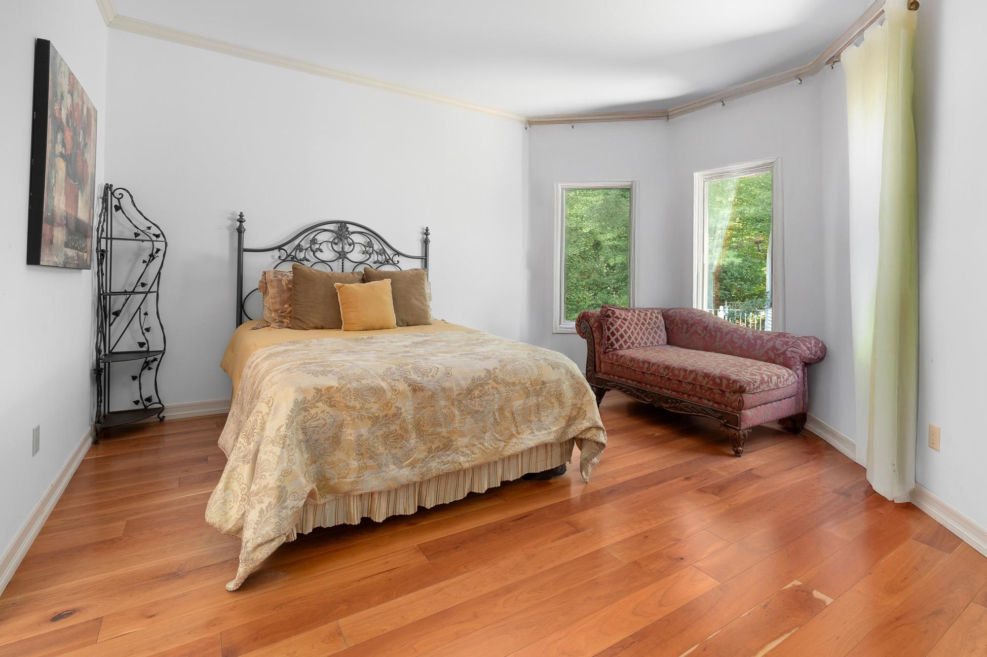 932 Mcnamara Road Property Photo 23