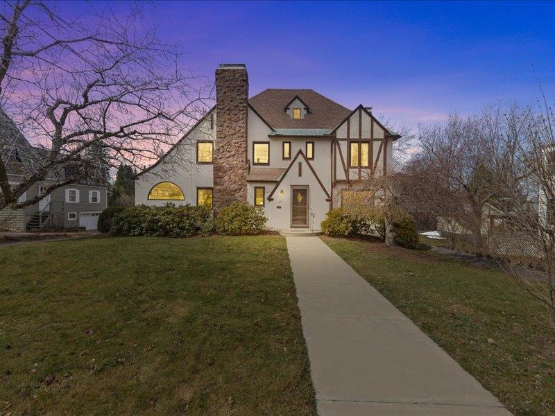 261 So Prospect Street Property Photo 1