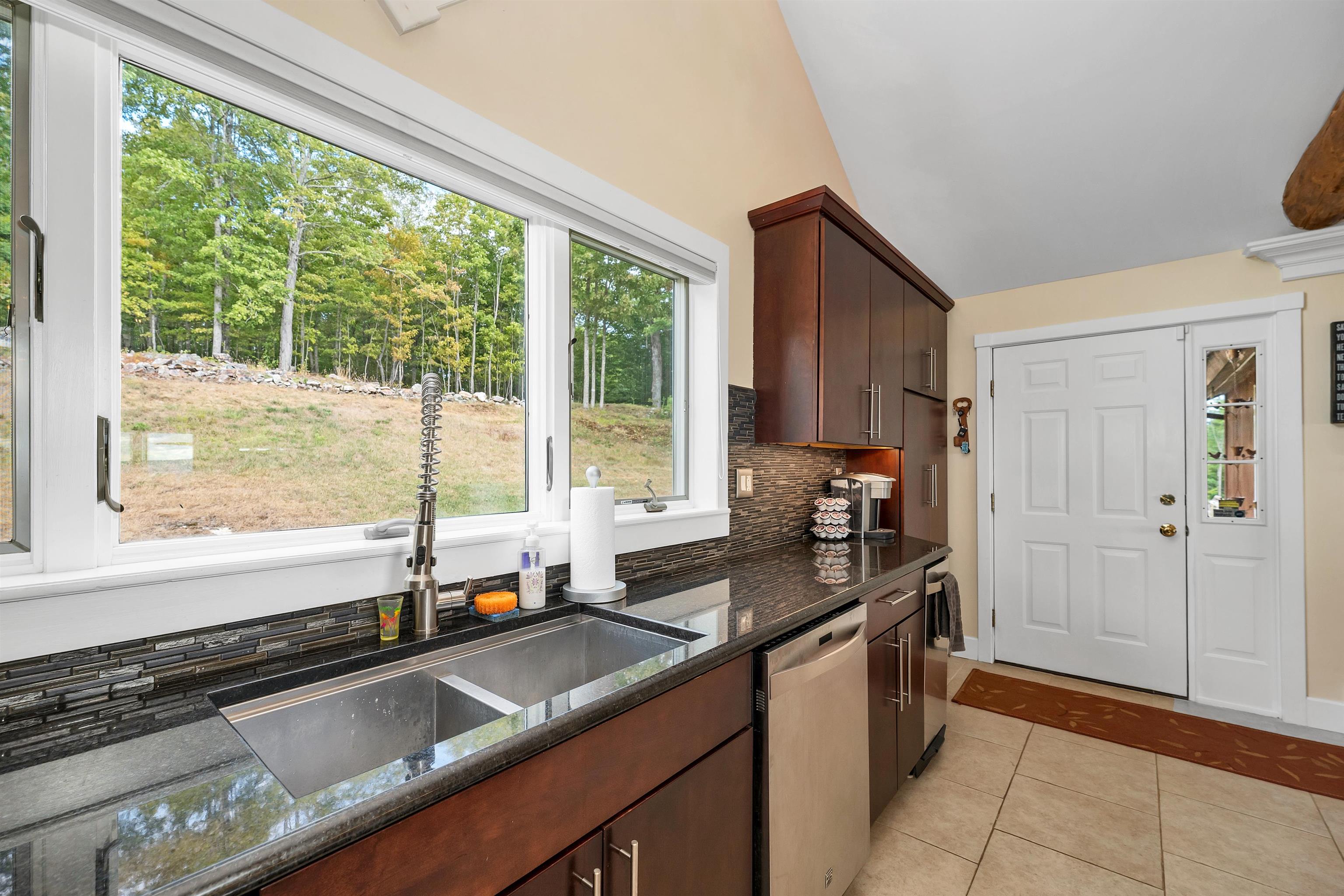 242 Jerusalem Road Property Photo 8