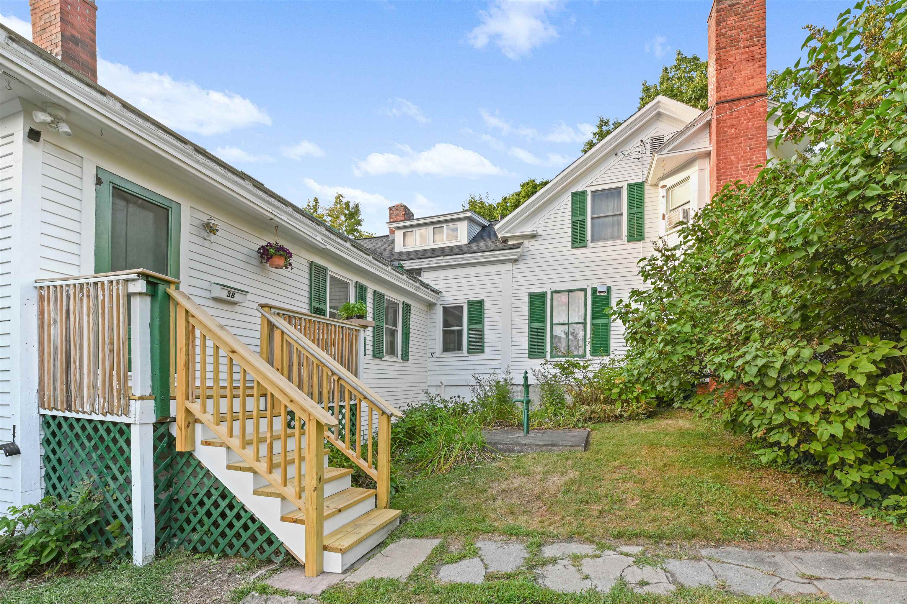 66 Bank Street Property Photo 1