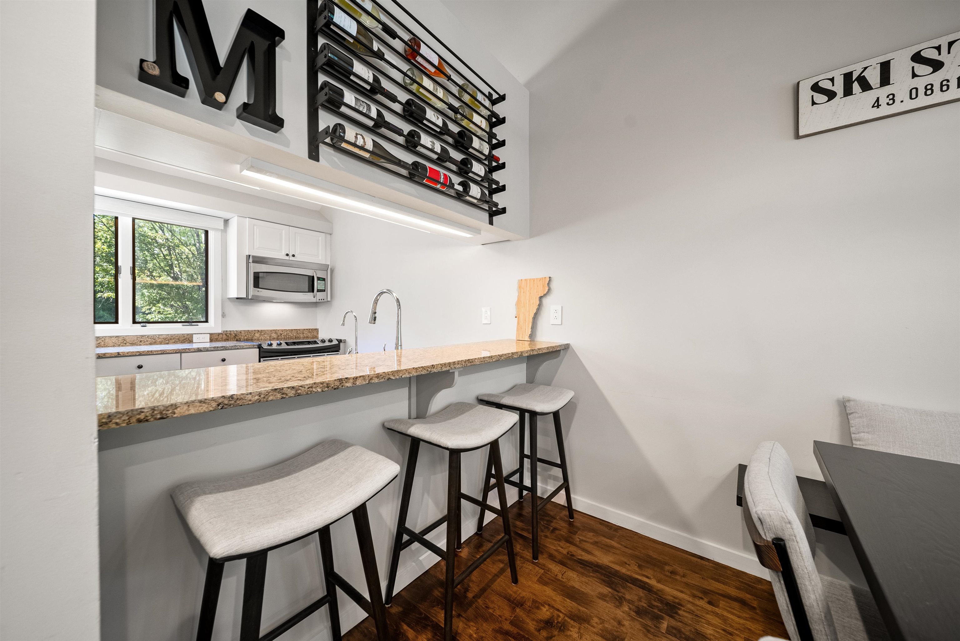 8 East Birch Road Property Photo 10