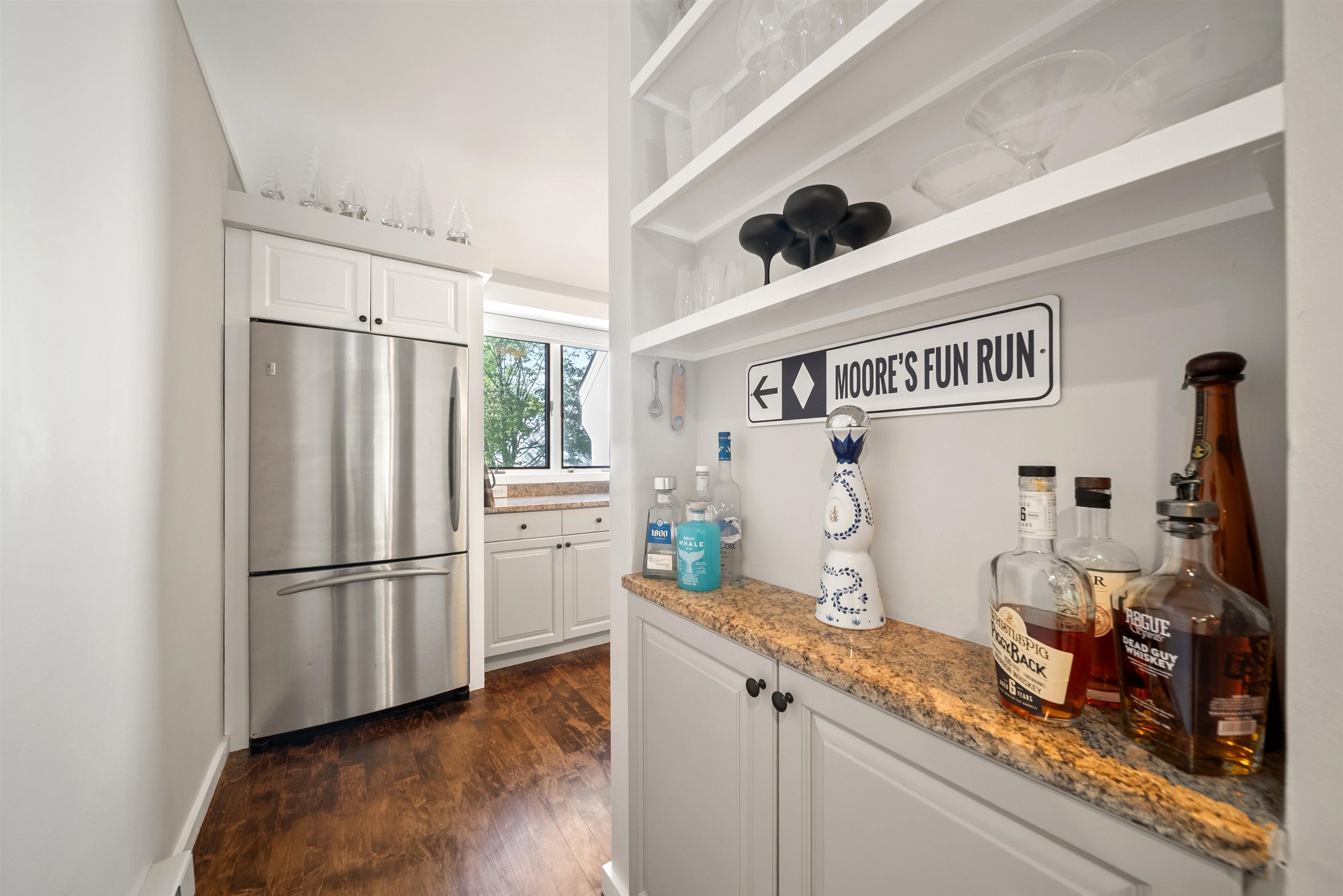 8 East Birch Road Property Photo 12