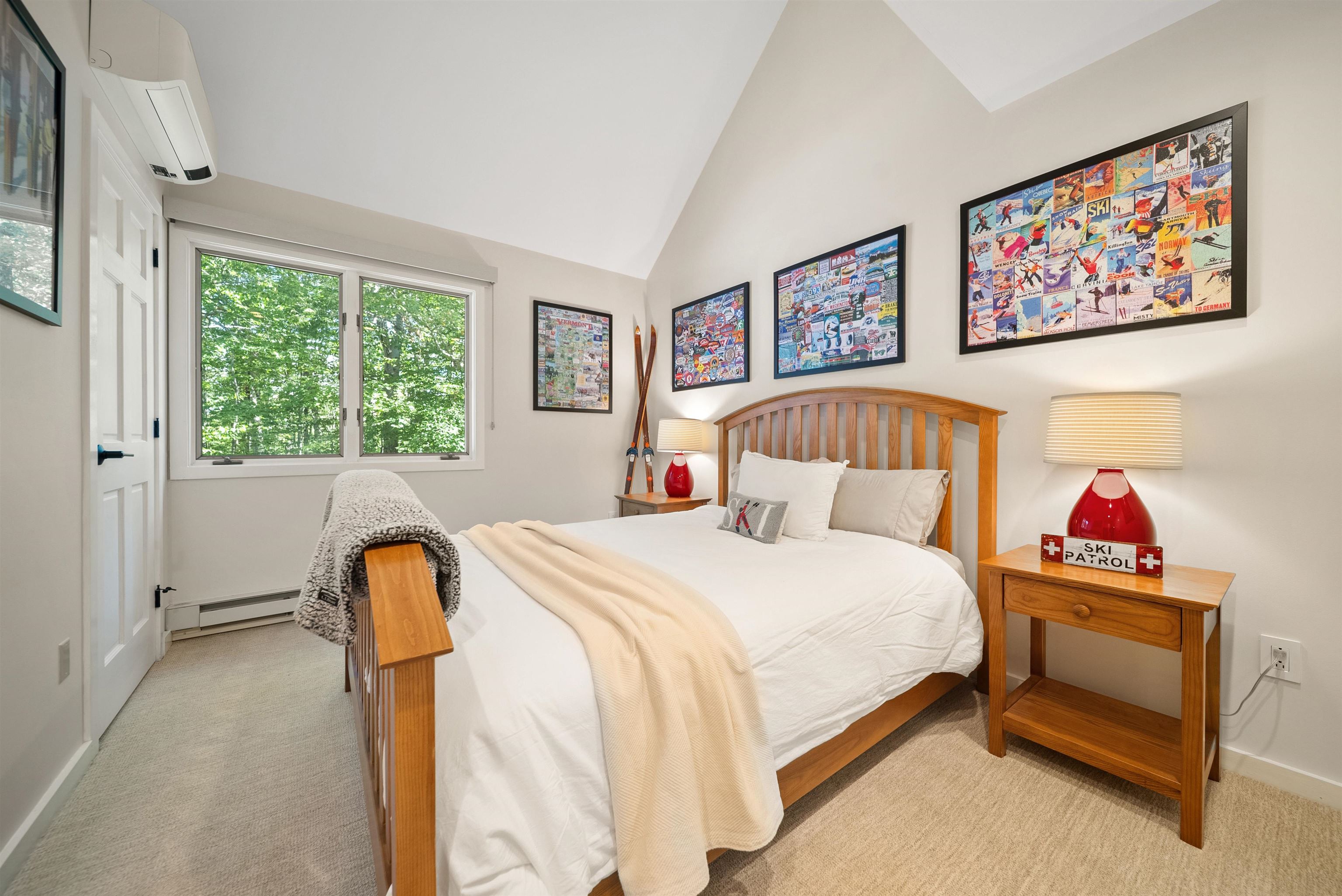 8 East Birch Road Property Photo 17