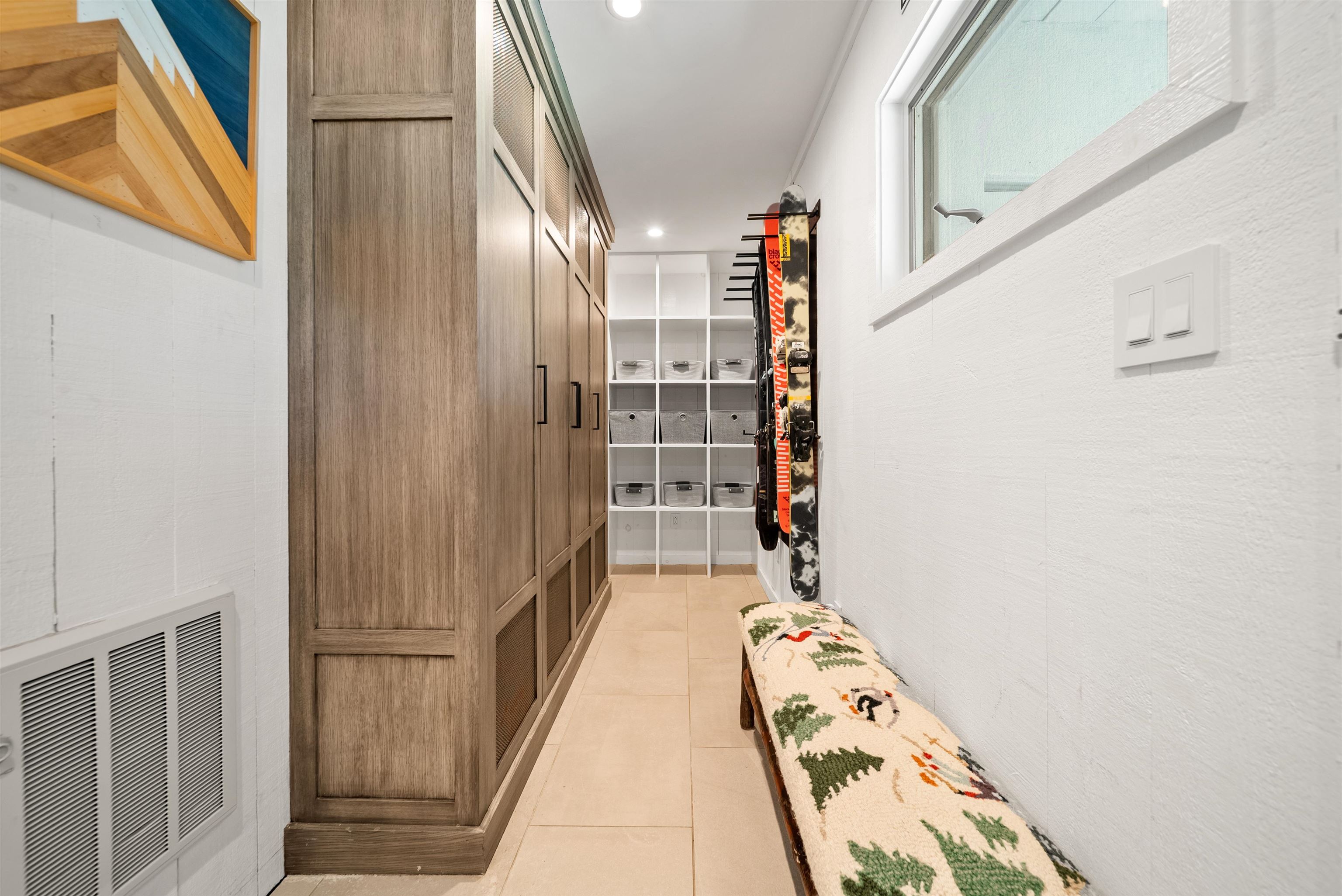 8 East Birch Road Property Photo 21