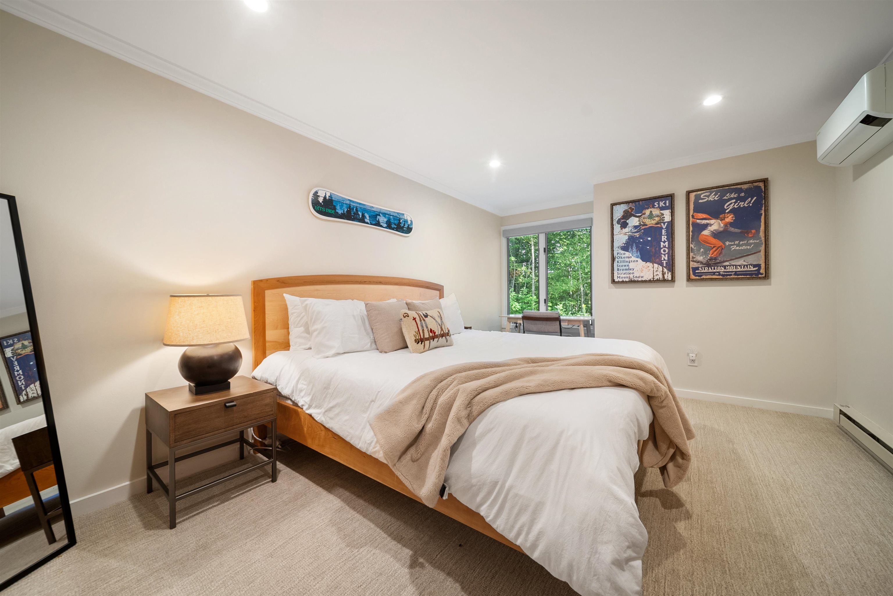 8 East Birch Road Property Photo 28