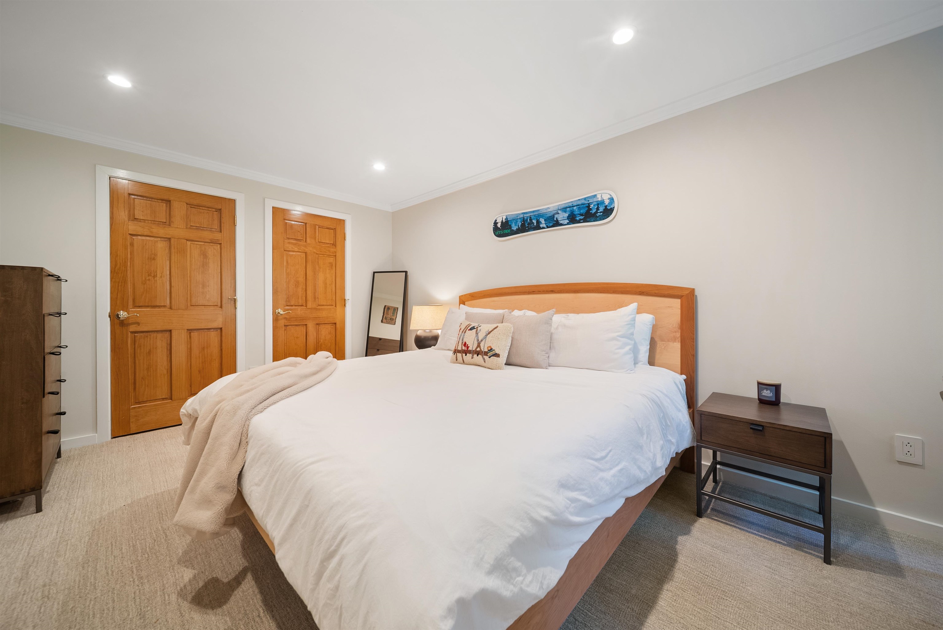 8 East Birch Road Property Photo 30