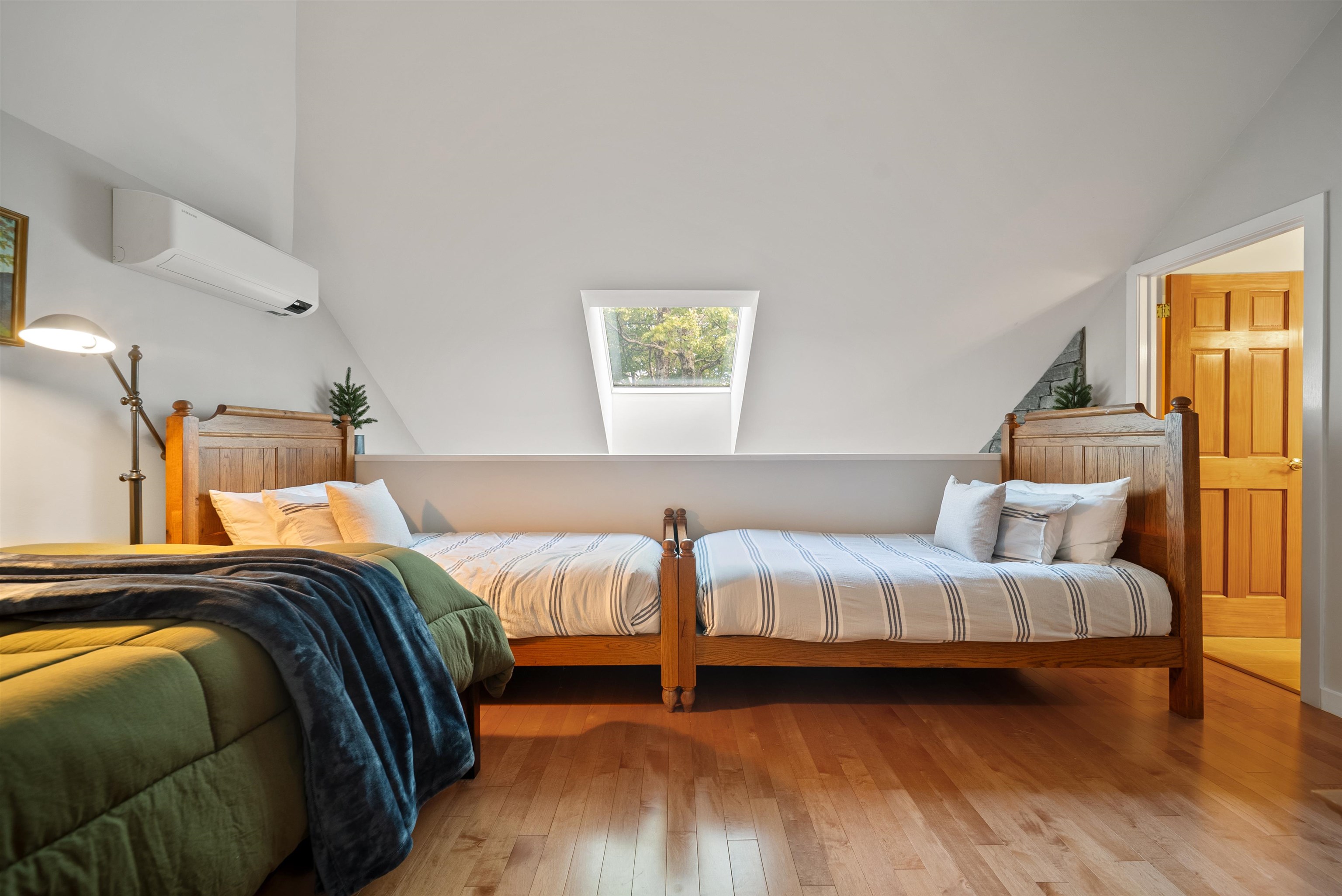 8 East Birch Road Property Photo 34