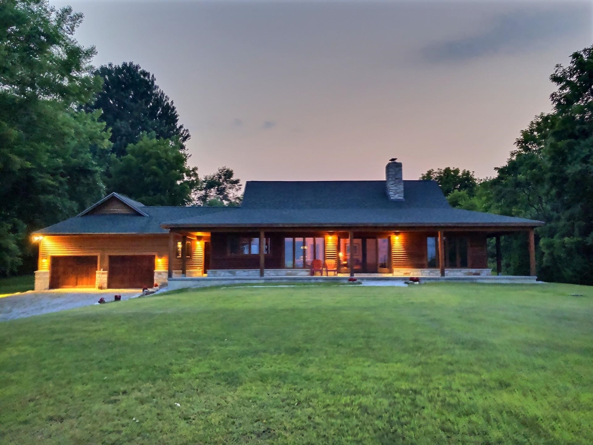 1099 E Shore Road Property Photo 1