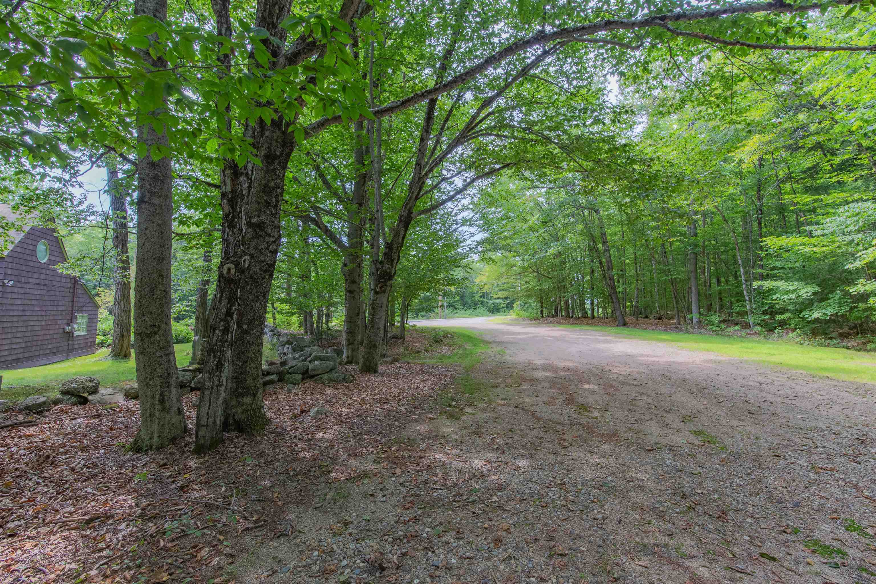 948 Gardner Hill Road Property Photo 7