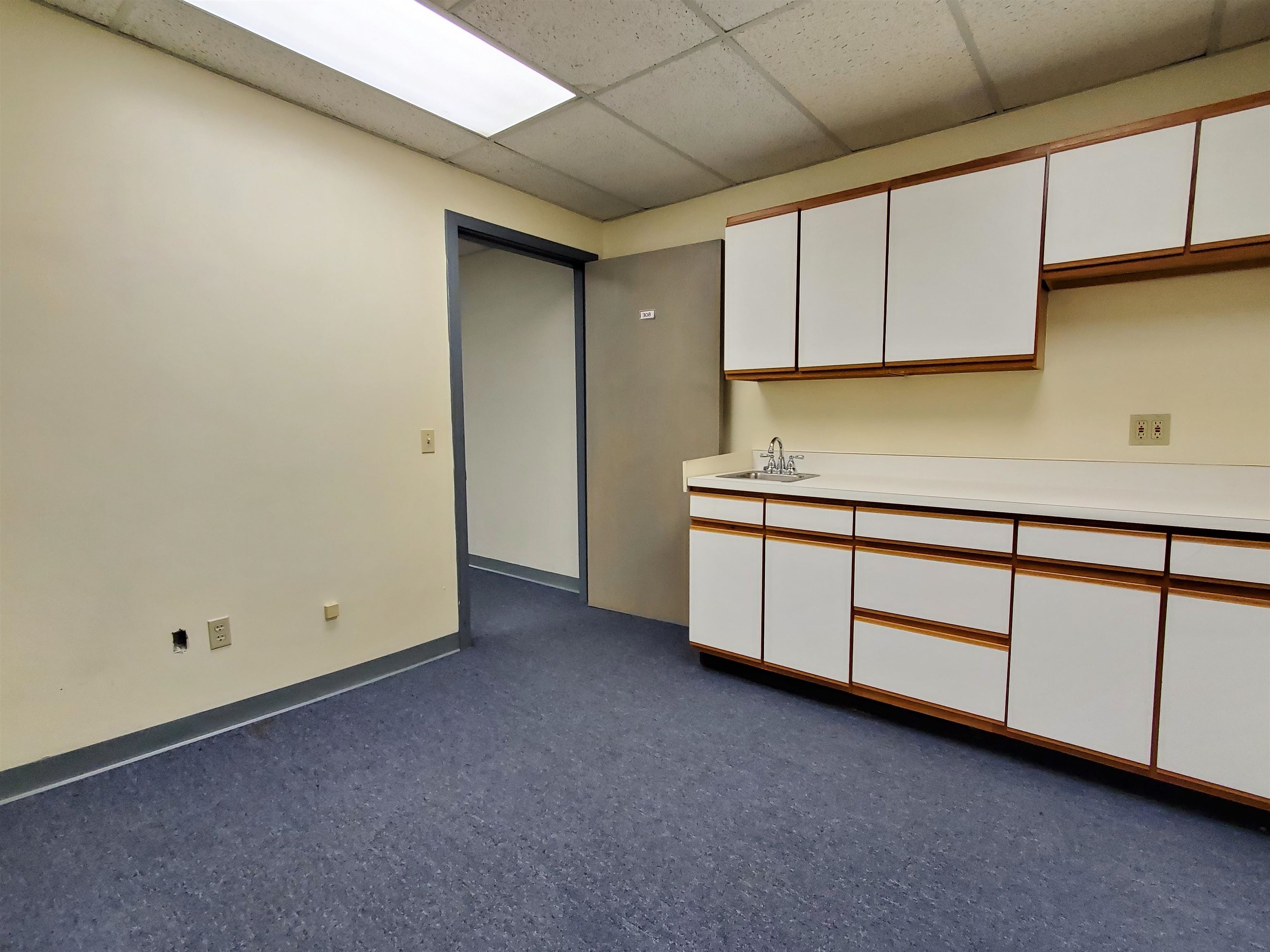 1 Elm Street Property Photo 12