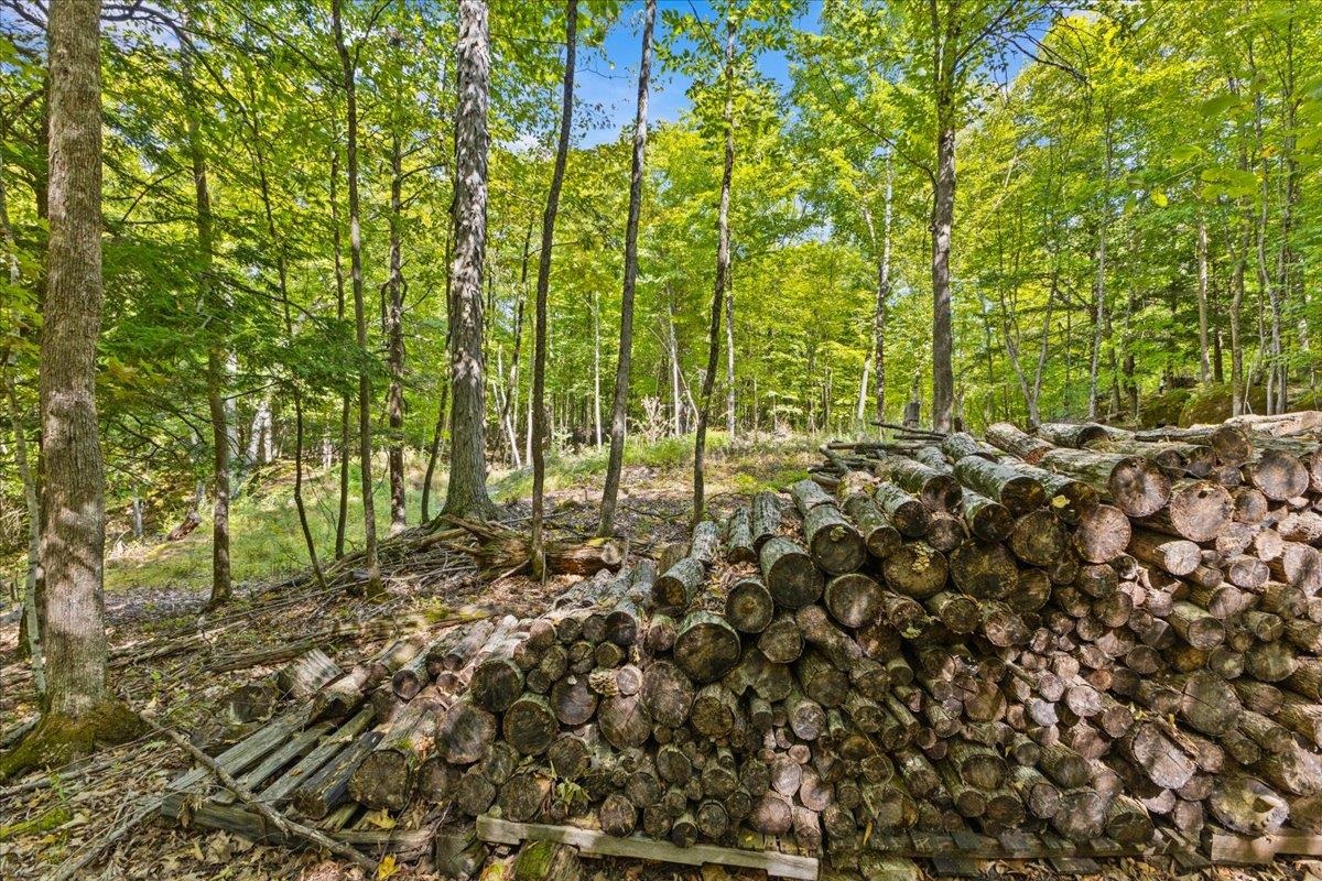 514 Red Rock Road Property Photo 3