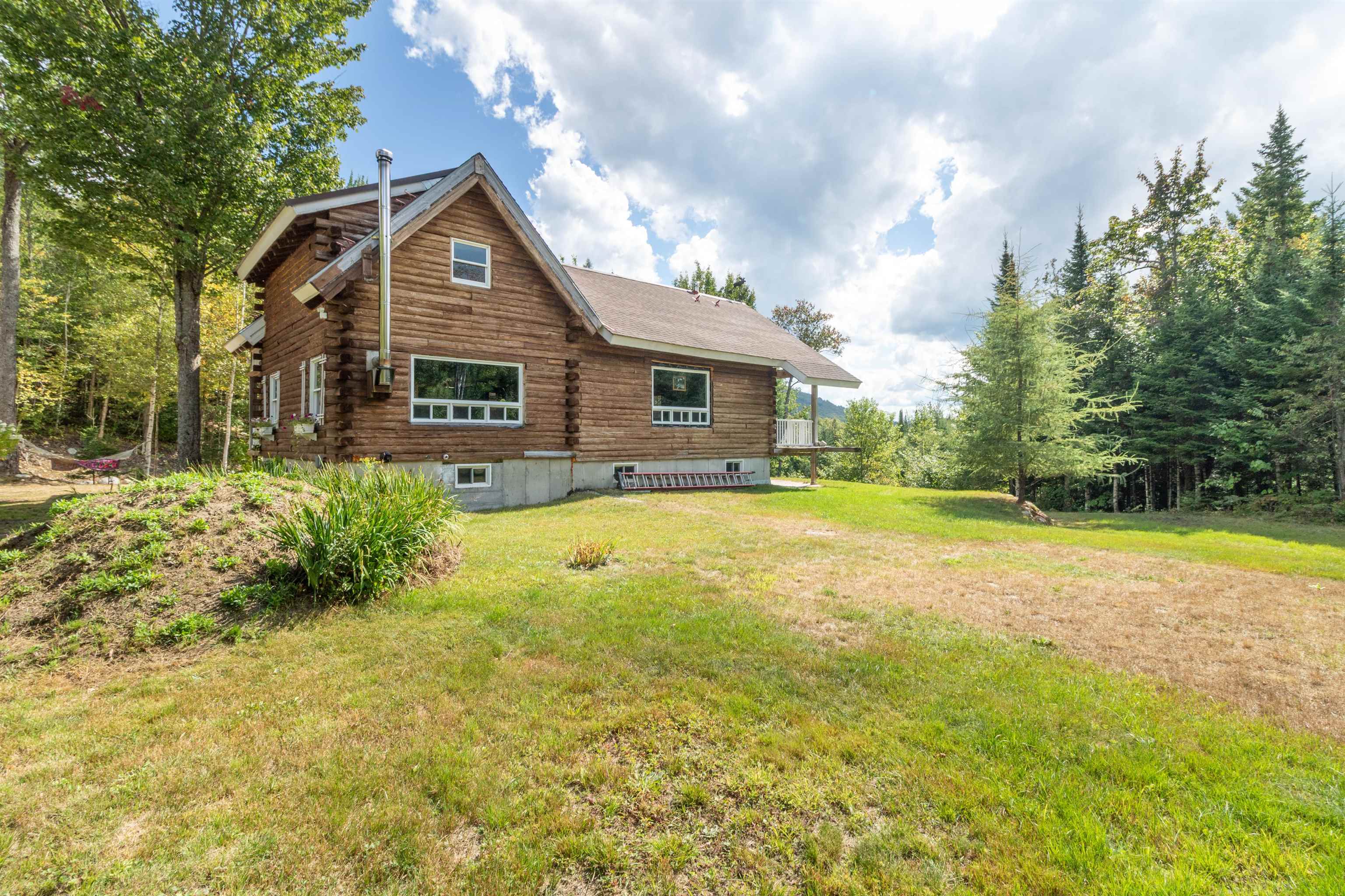 2569 10 Mile Square Road Property Photo 25