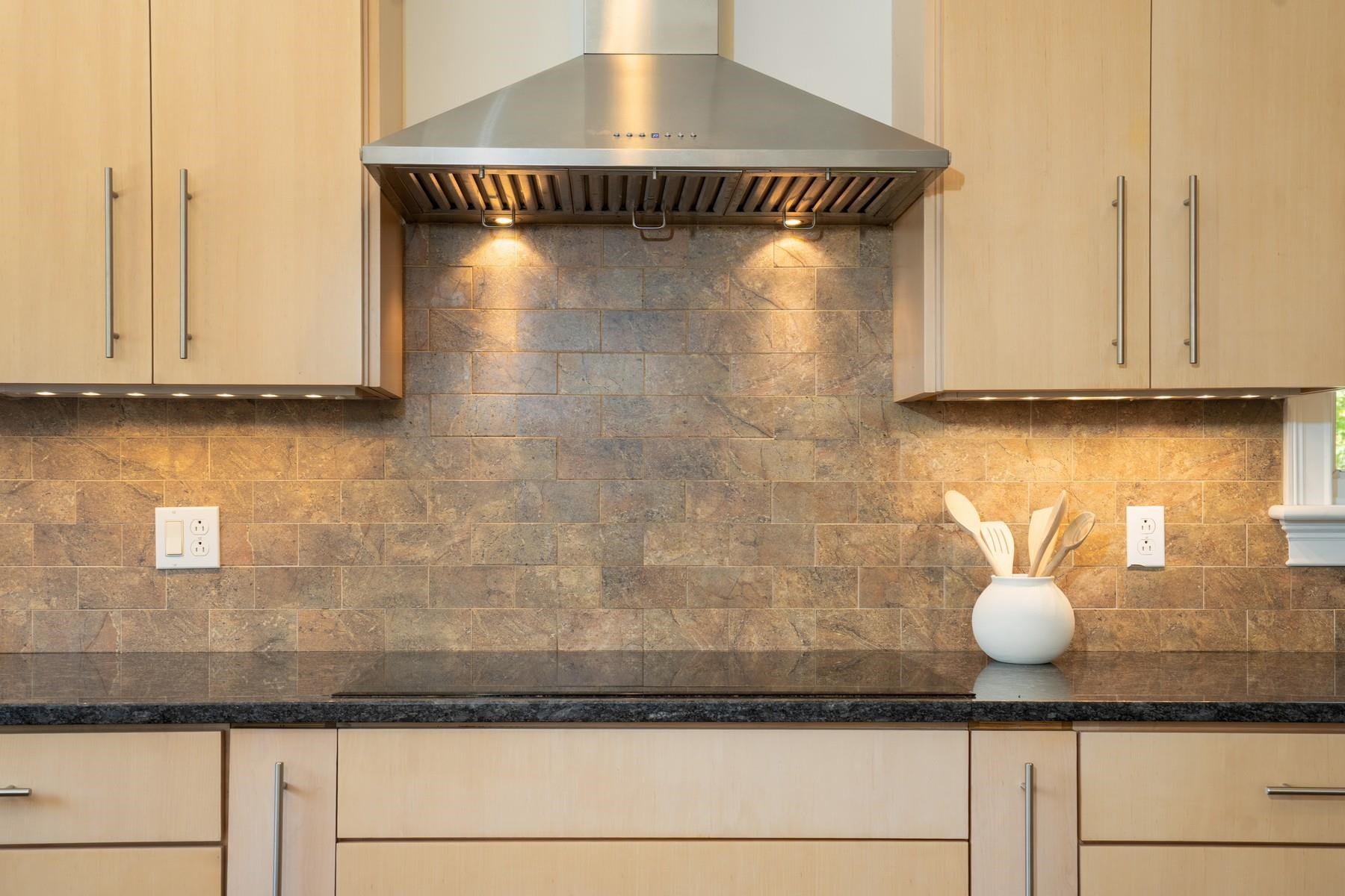 7 Timberbrook North Property Photo 10