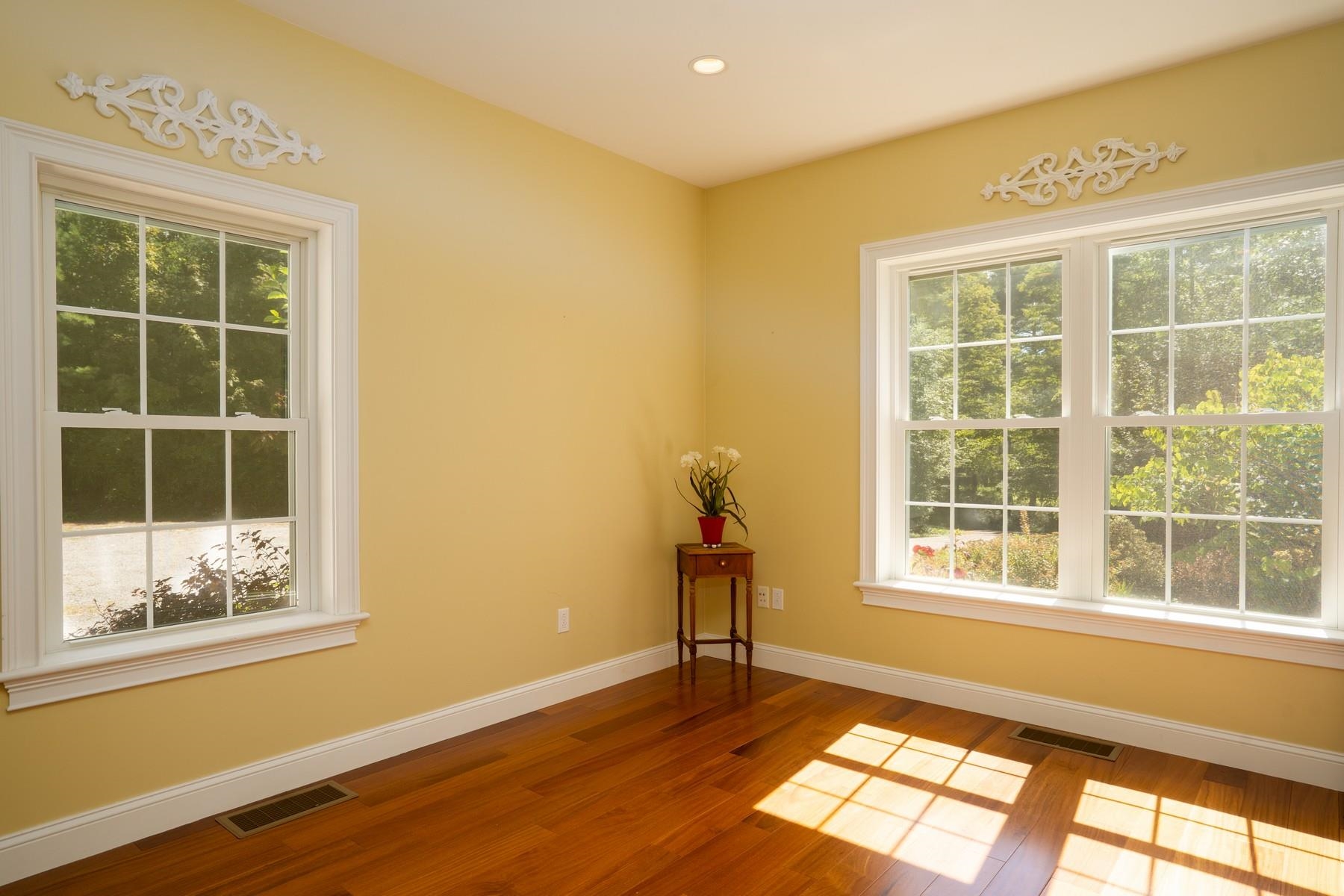 7 Timberbrook North Property Photo 16