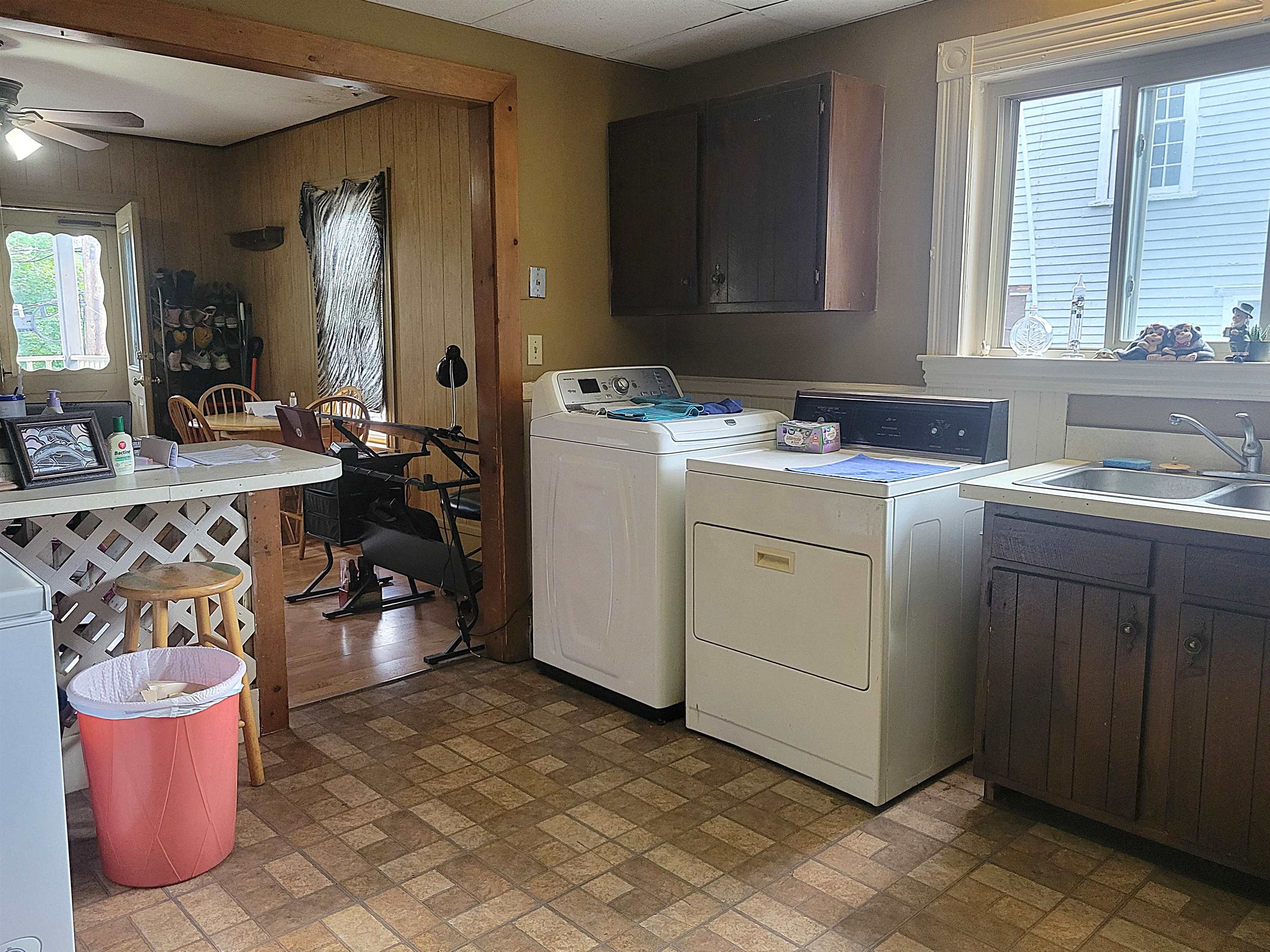 185 Park Street Property Photo 15