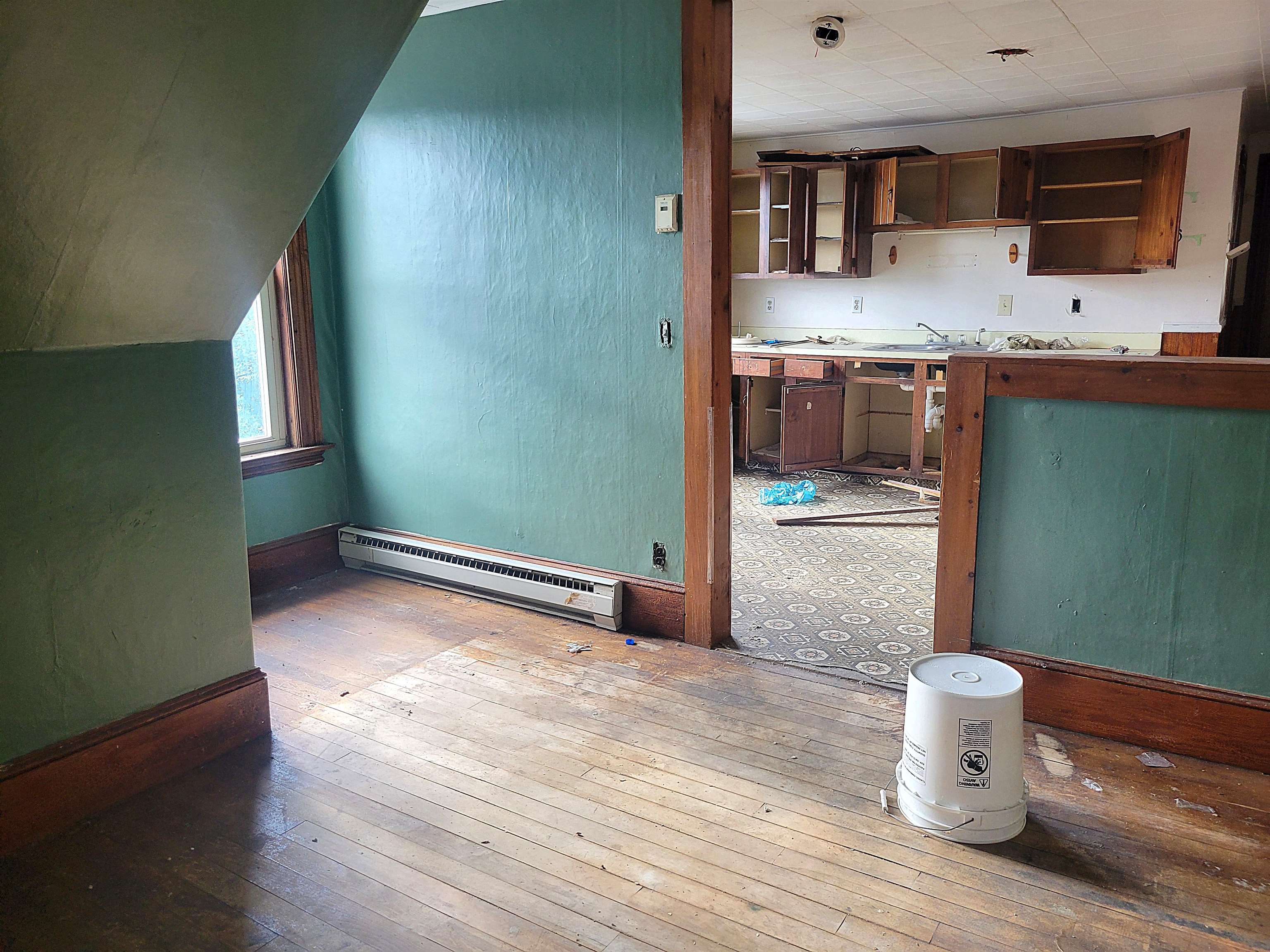 185 Park Street Property Photo 22