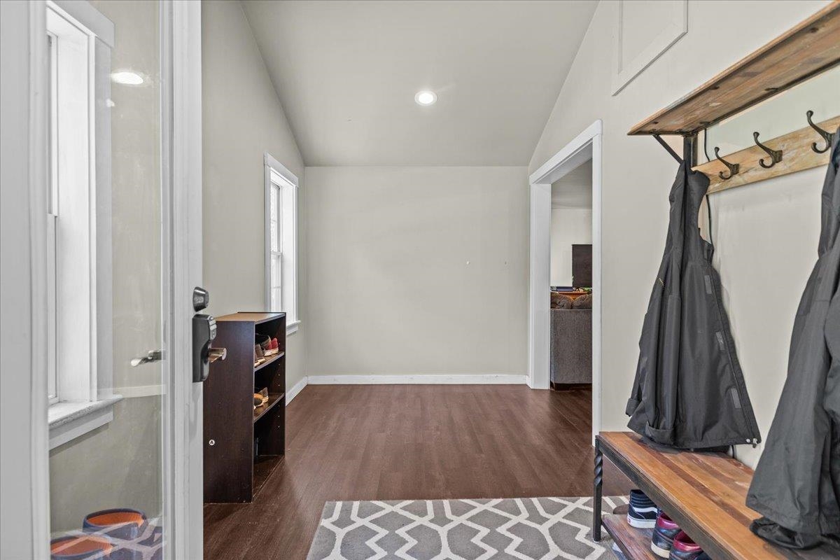 850 Tallman Road Property Photo 5