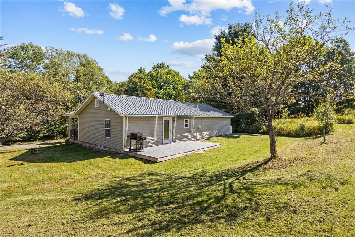 850 Tallman Road Property Photo 8