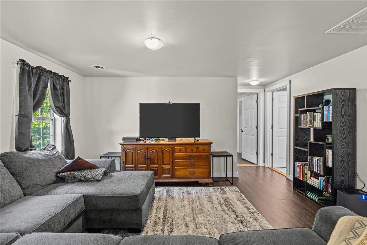 850 Tallman Road Property Photo 19