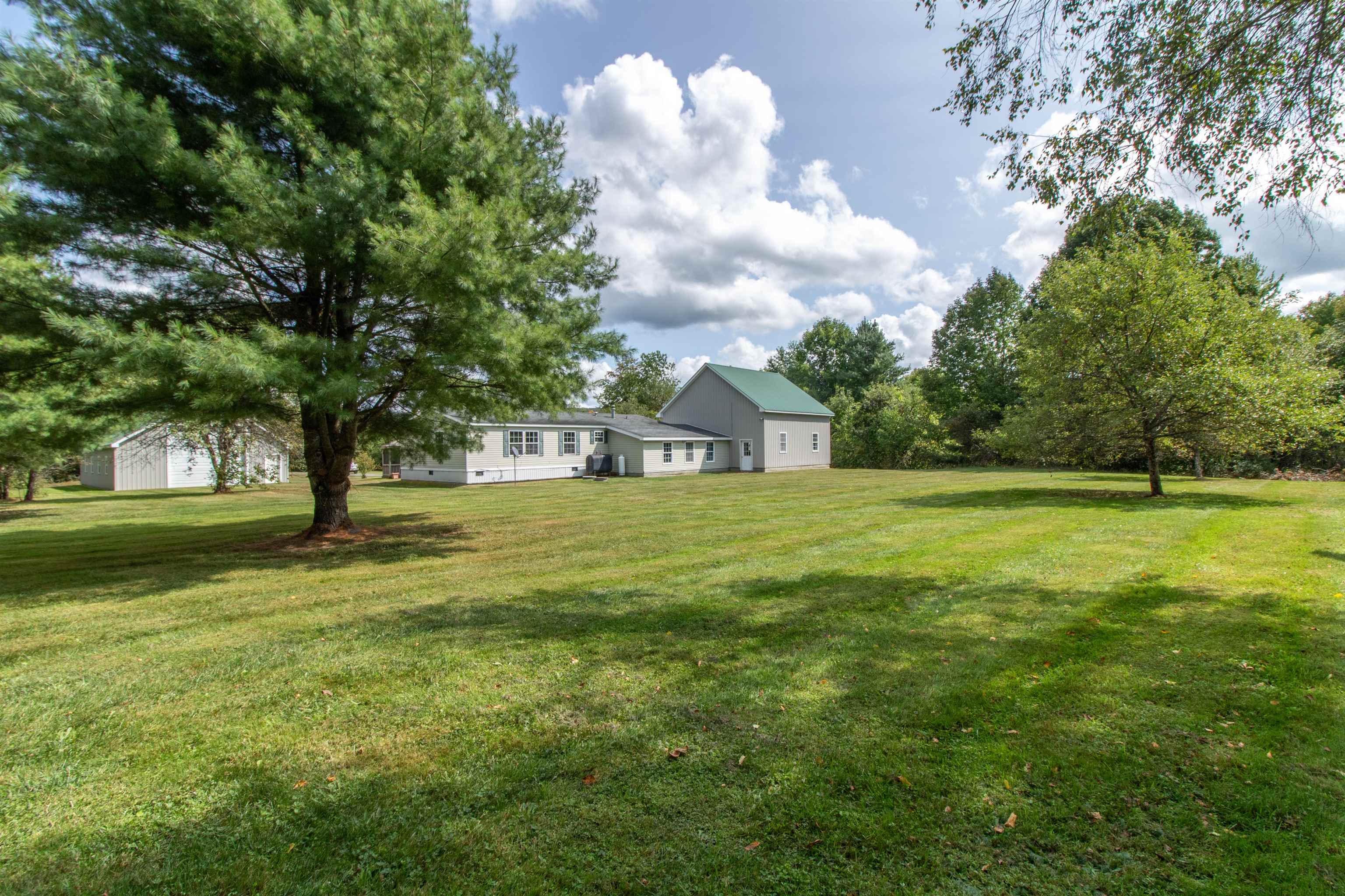 99 River Road Property Photo 6