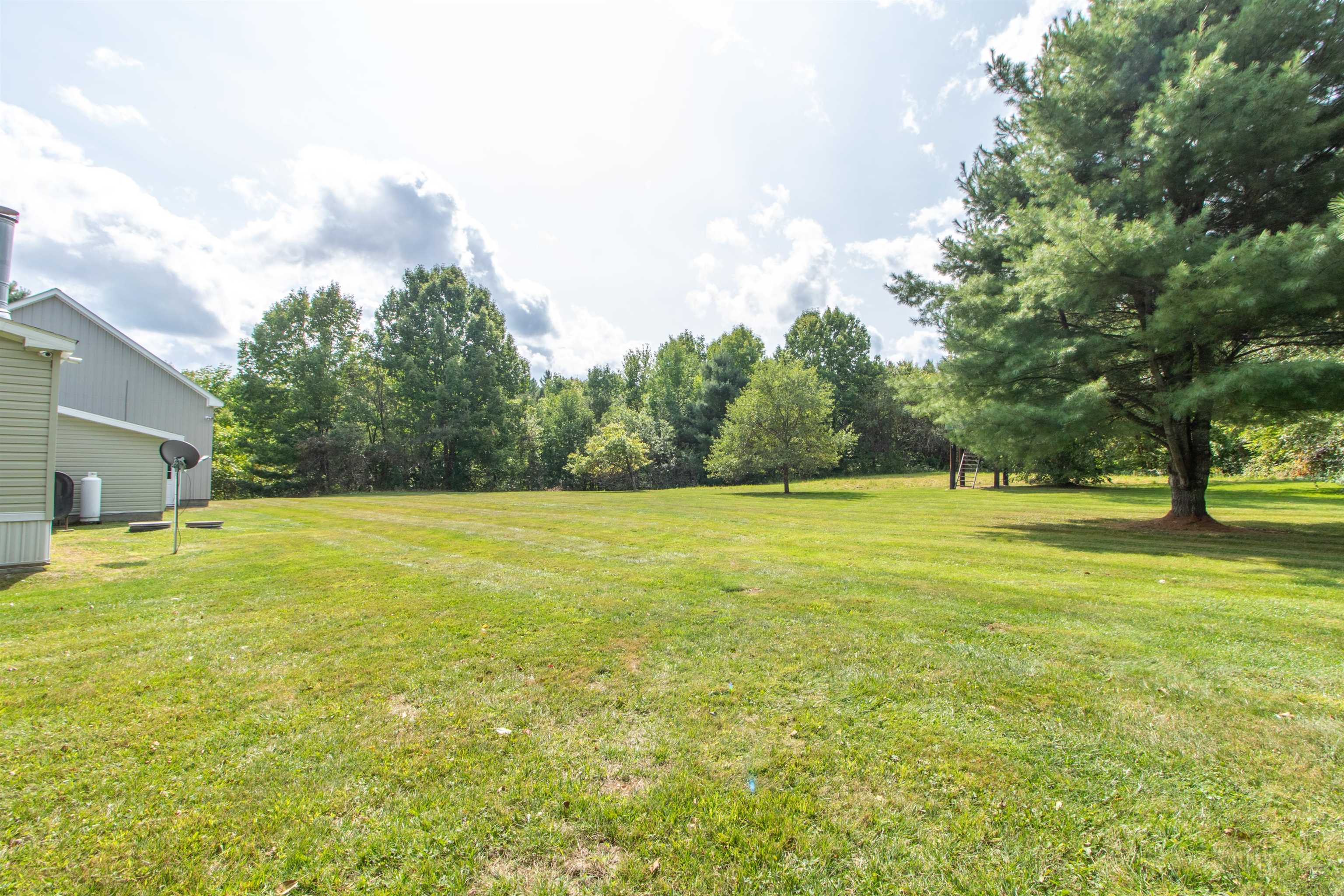 99 River Road Property Photo 40